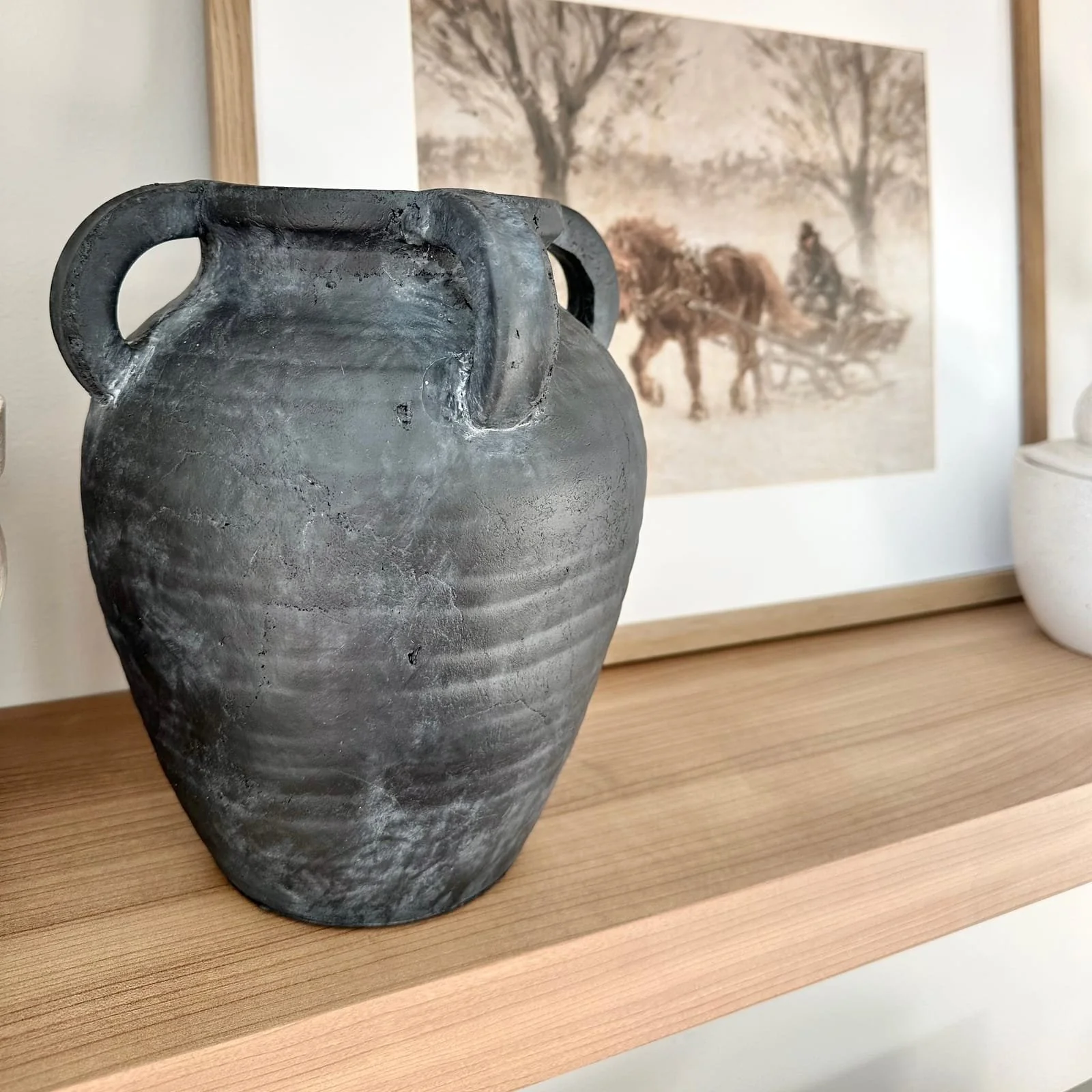 10" Multi Handle Jug, Black - Image 11