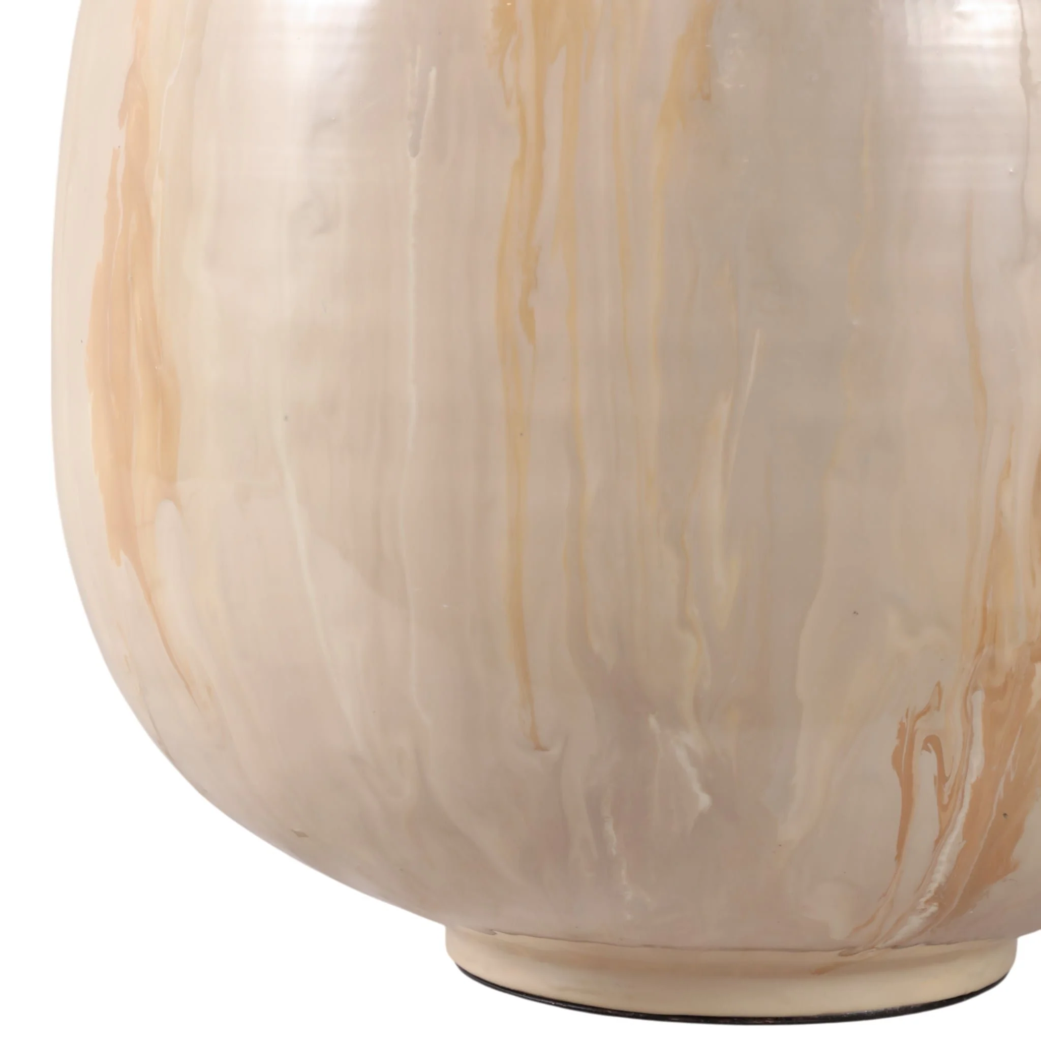 28x22" Metal Base Table Lamp, Ivory - Image 5