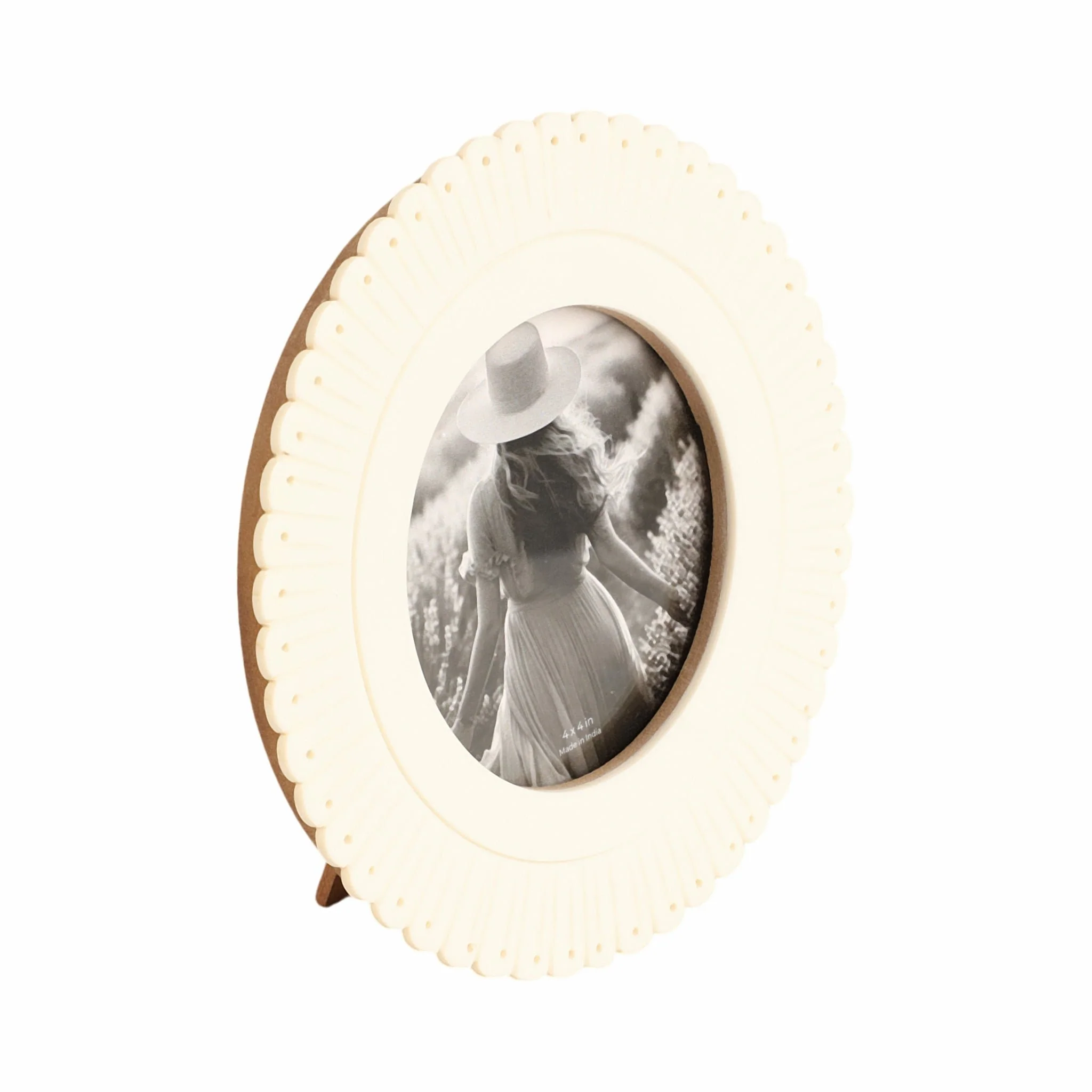 4x4 Round Etched Petal Resin Photo Frame, Ivory - Image 2