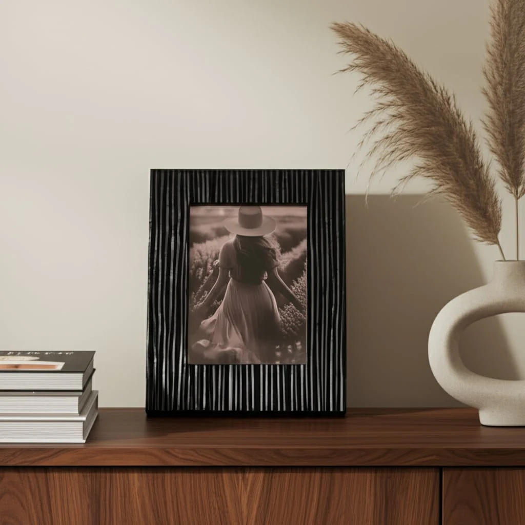 5x7 Jagged Photo Frame, Black - Image 9