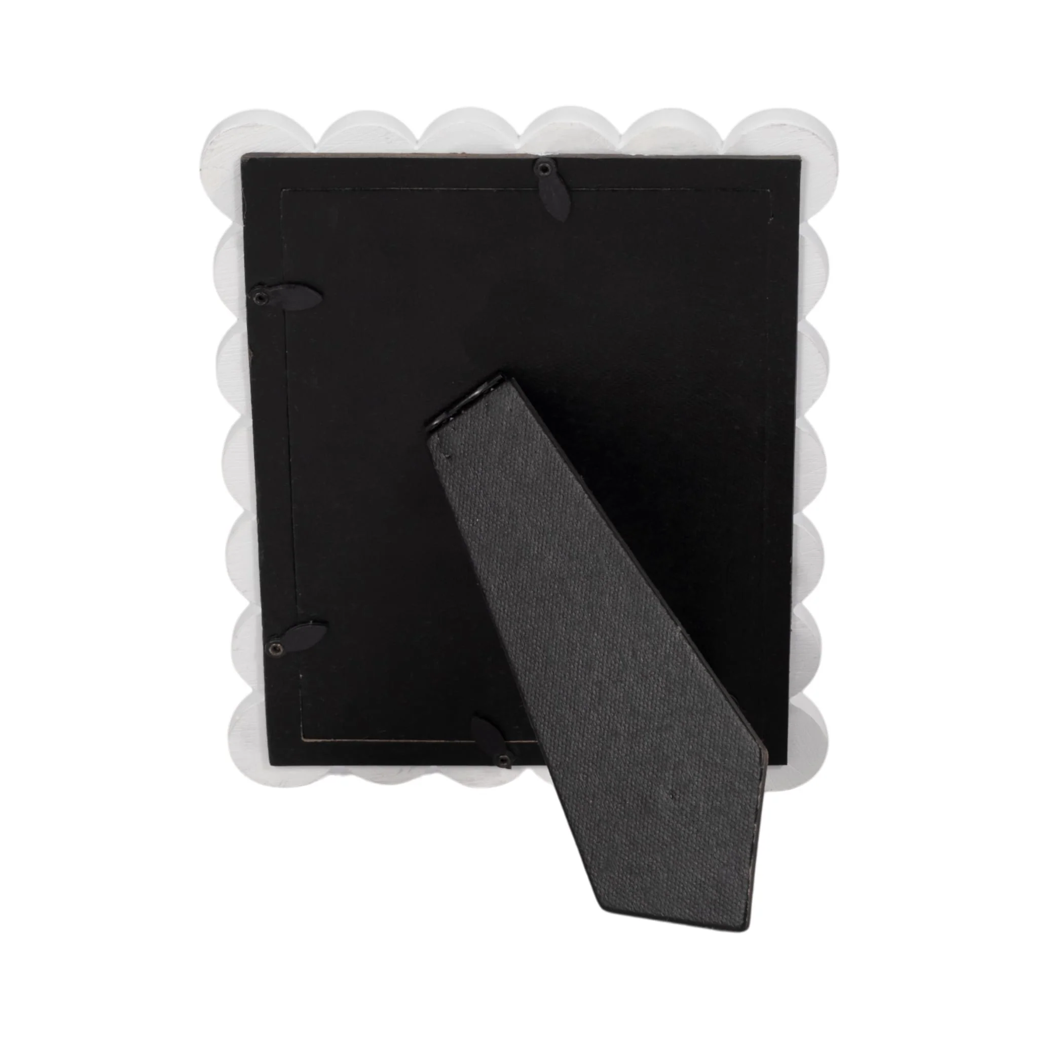 5x7 Scallop Edge Photo Frame, White - Image 5