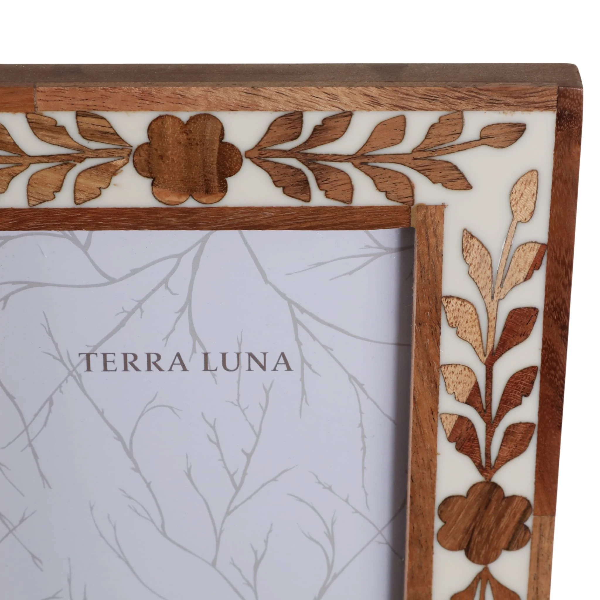 5x7 Wood Petals Photo Frame, White/natural - Image 6