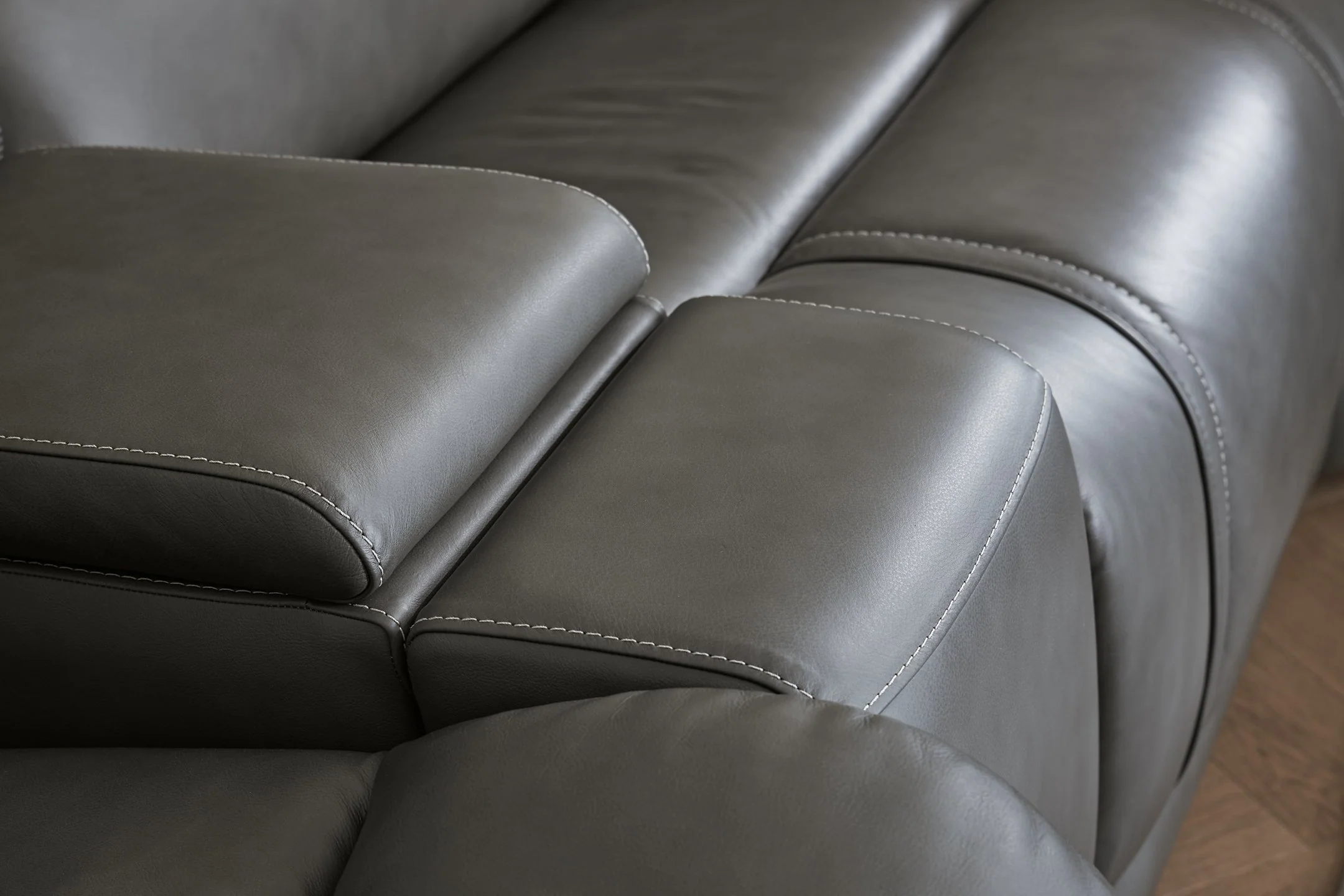 5Z - Pittson Power Reclining Sectional - Image 57