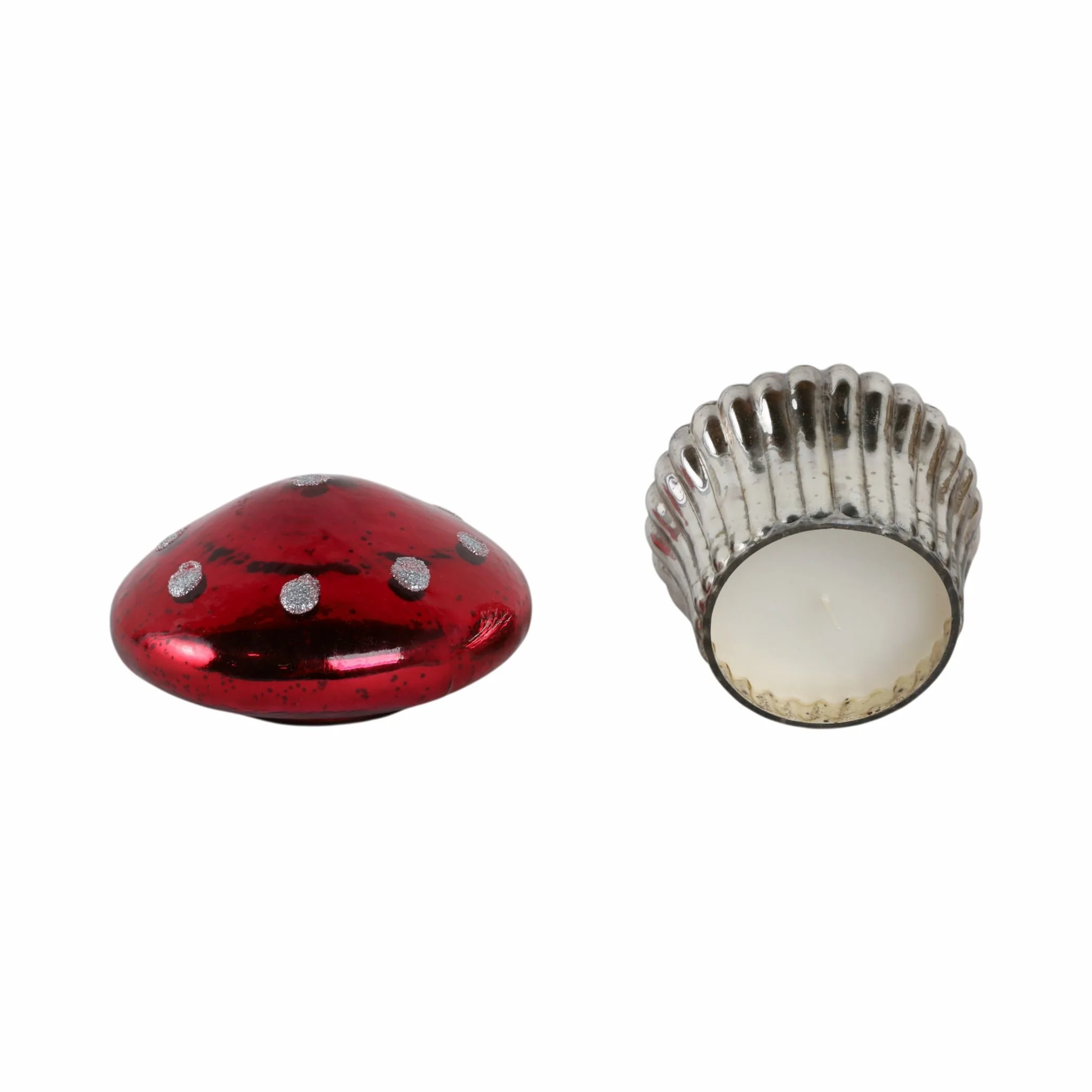 6" 12 Oz Cinnamon Mushroom Candle, Red - Image 5
