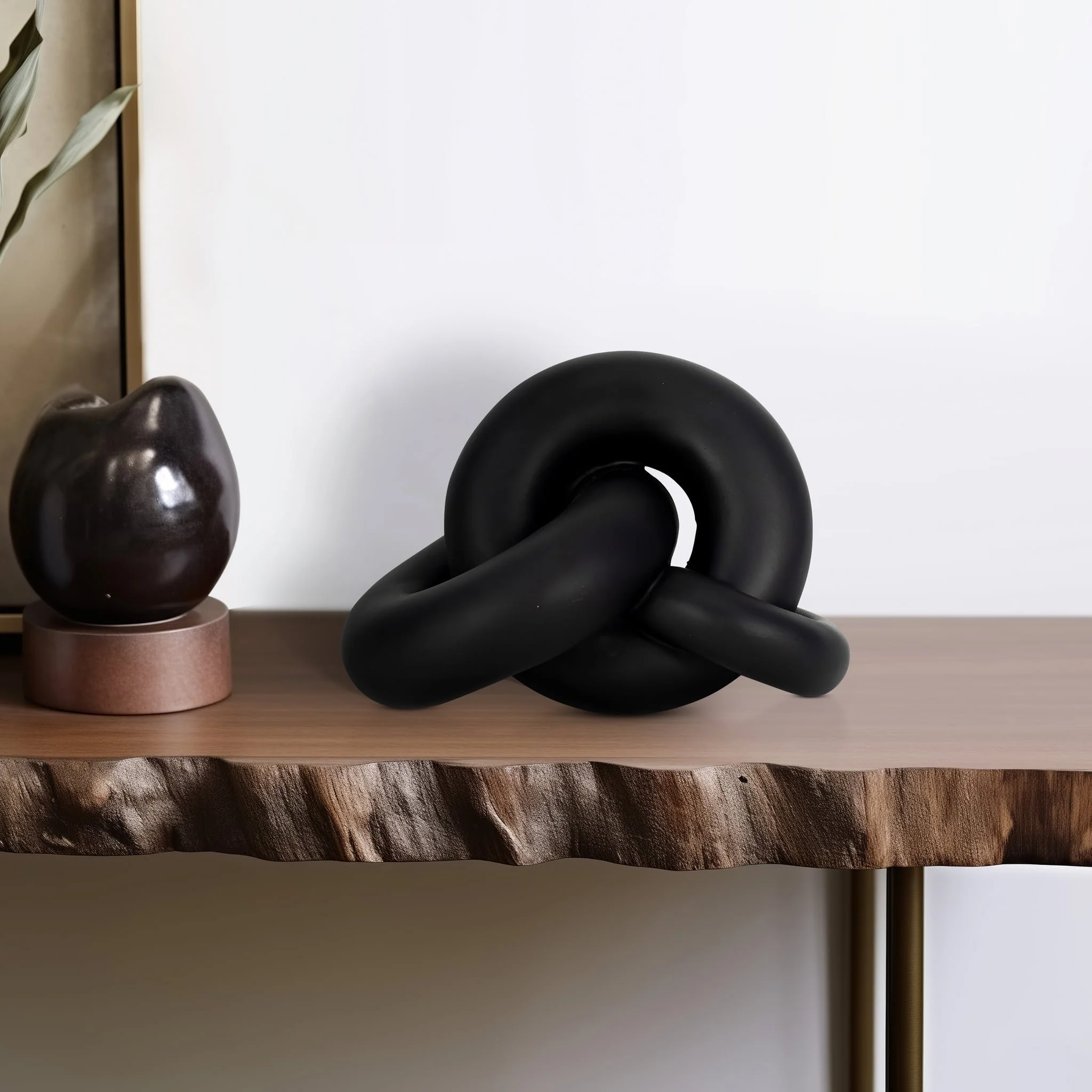 9" Resin Knot Decor, Black - Image 10