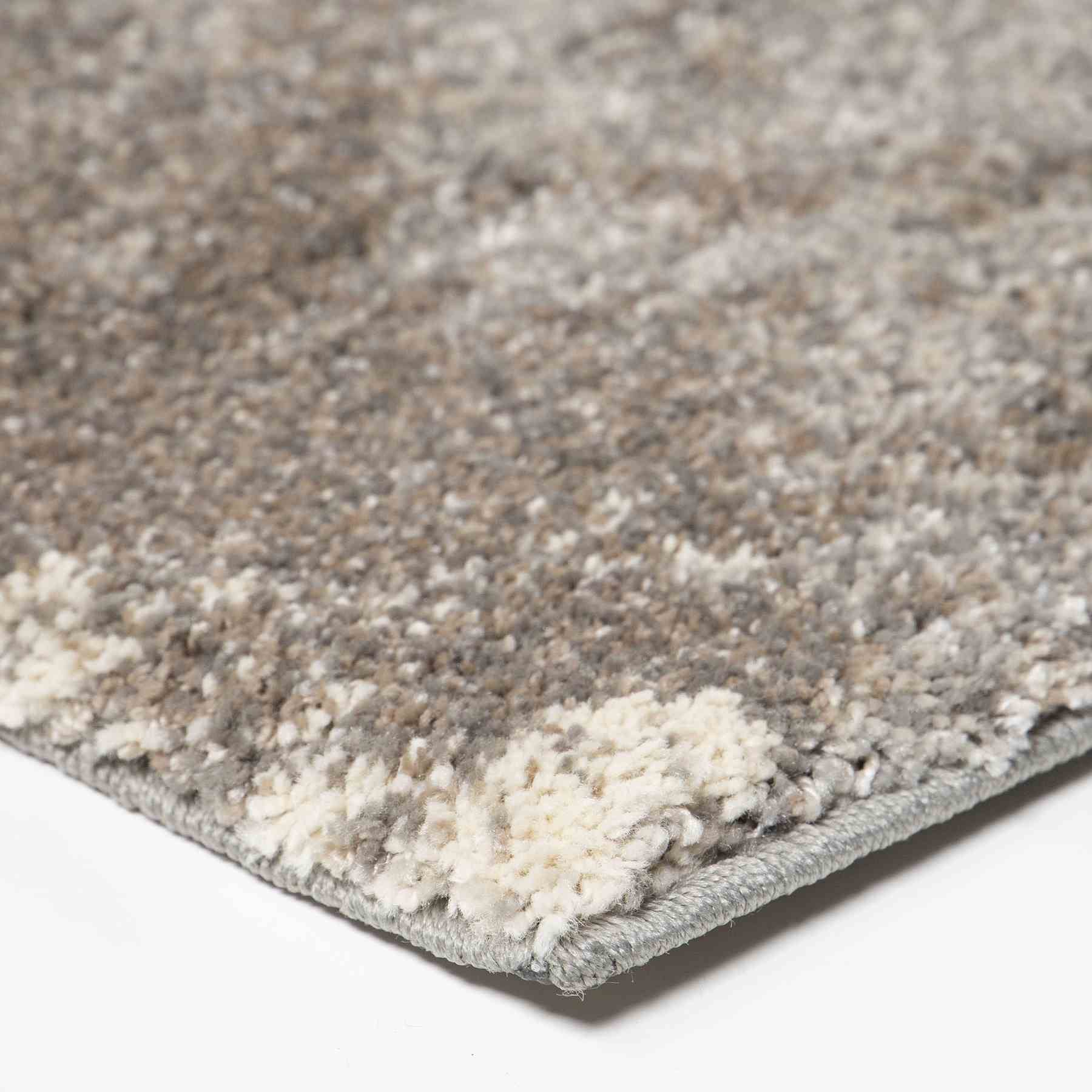 Airhaven Contemporary 5x8 Area Rug in Cream/Gray - Image 5