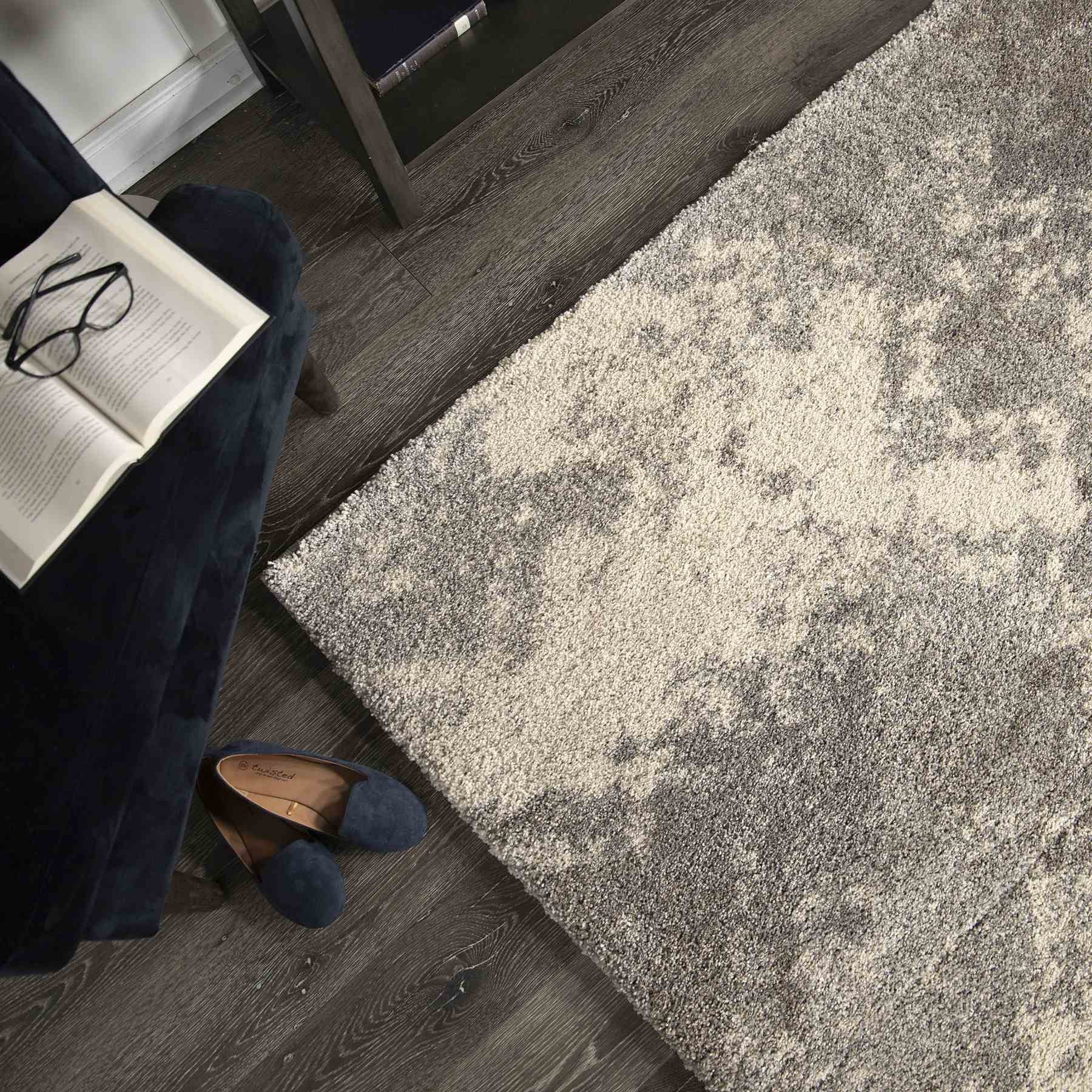 Airhaven Contemporary 5x8 Area Rug in Cream/Gray - Image 7