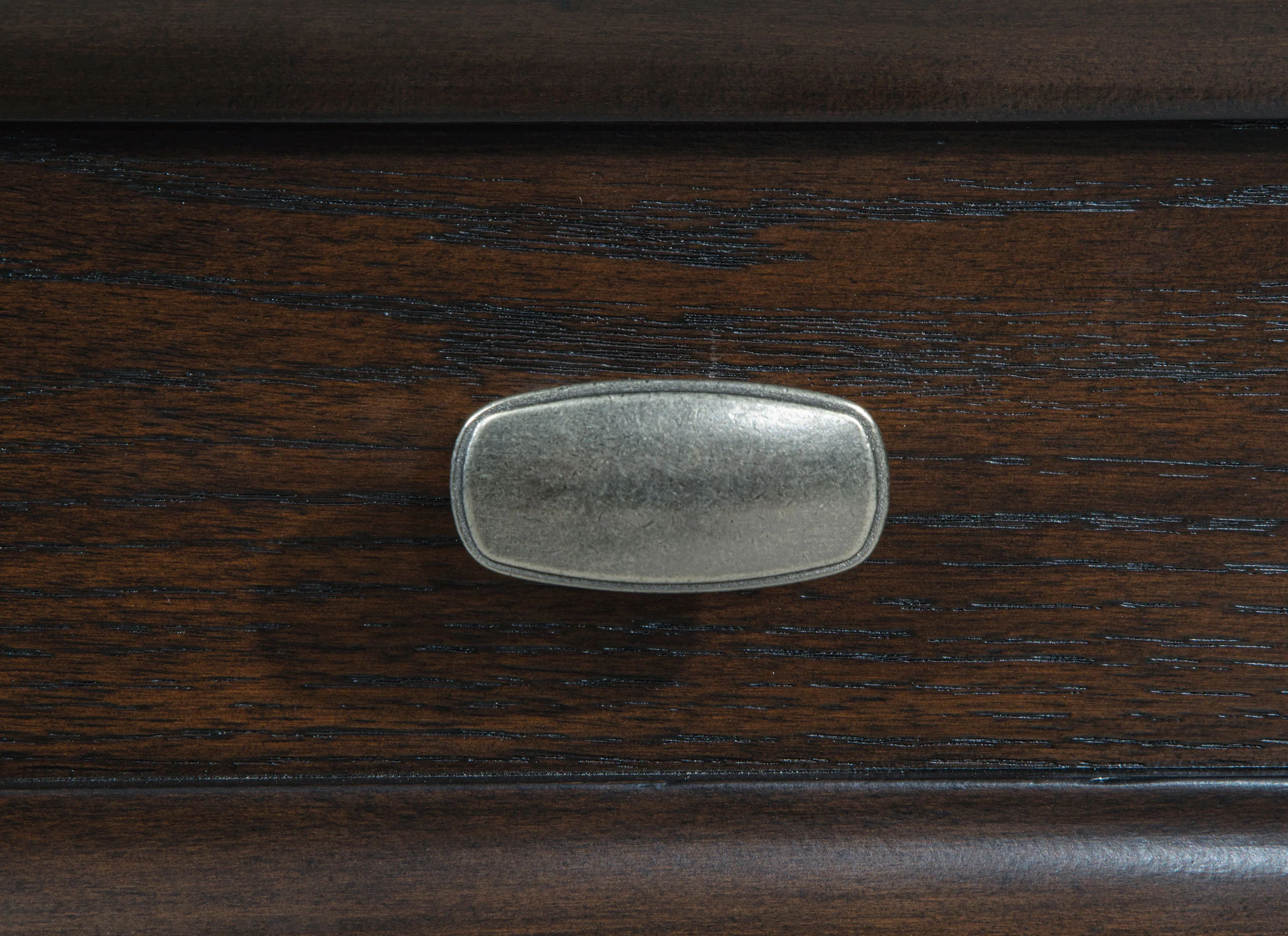 Andover Dresser with Mirror - Image 10