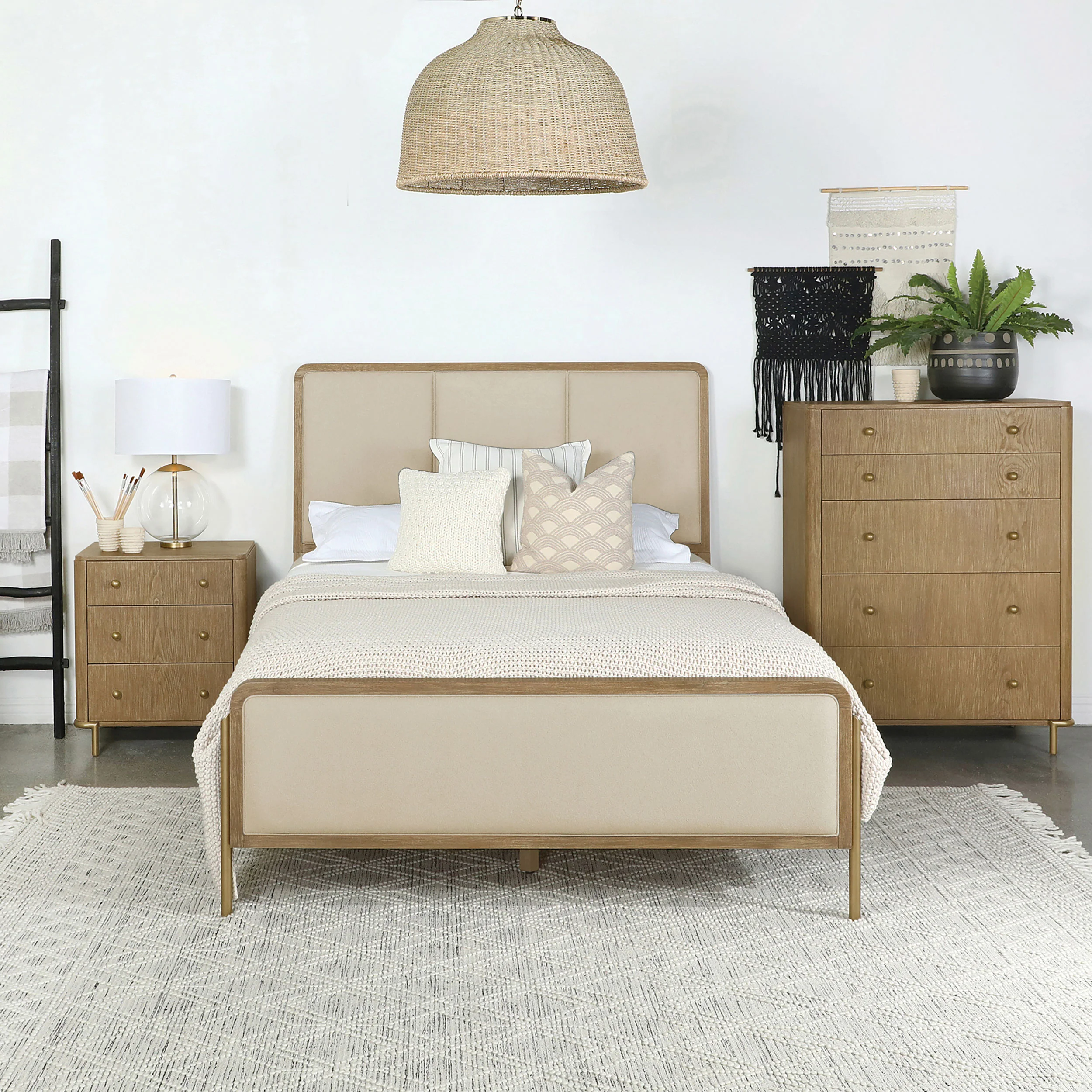 Arini Panel Bed - Image 97