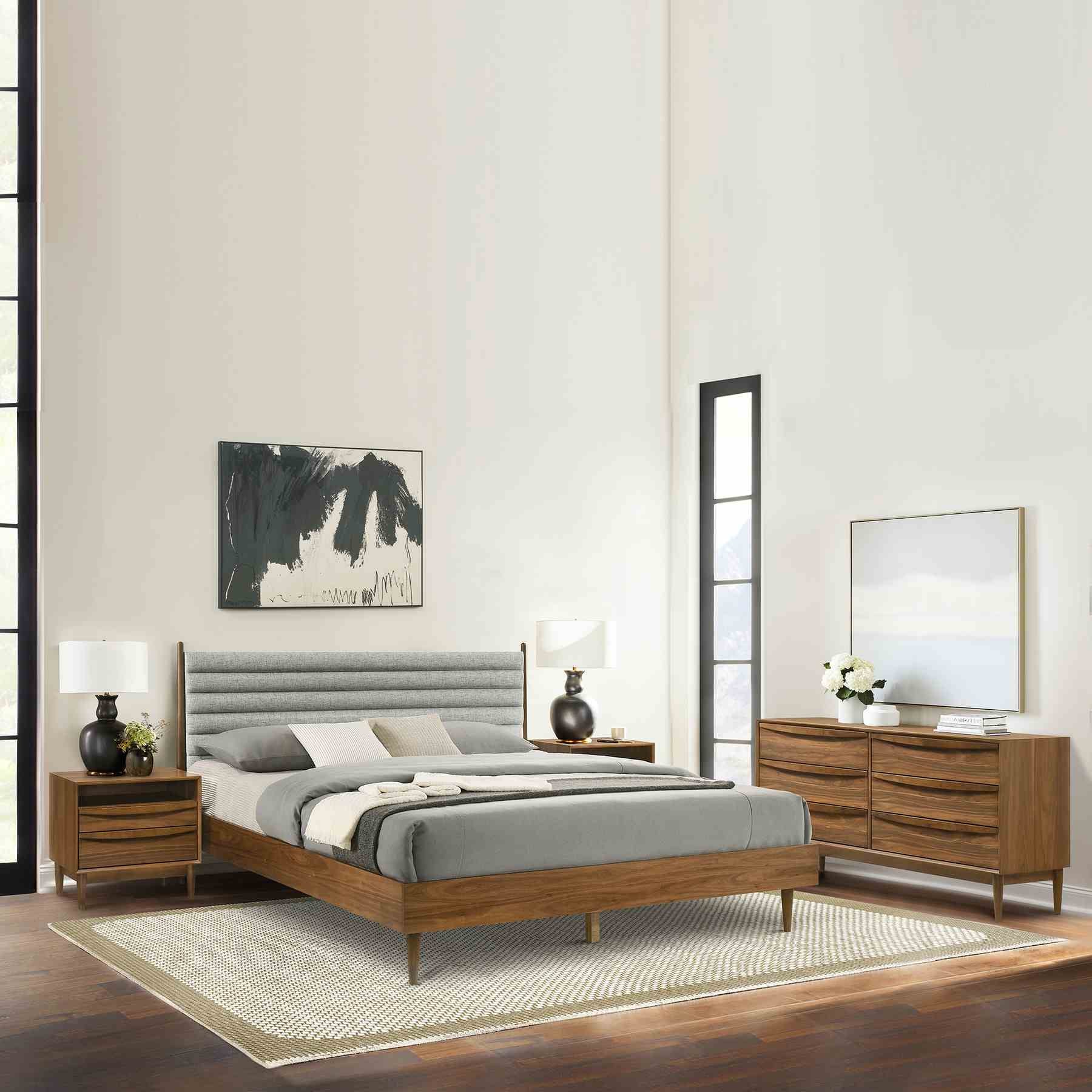 Artemio King 4 Piece Wood Bedroom Set in Walnut Finish - Image 13