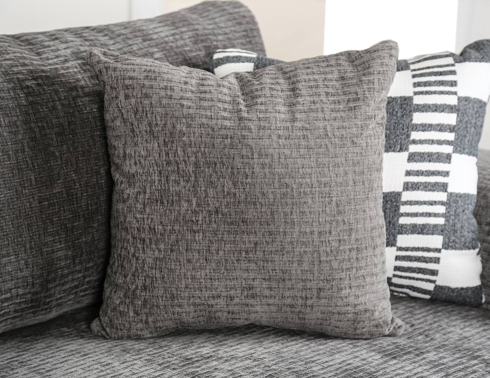 Artesia Sectional - Image 4