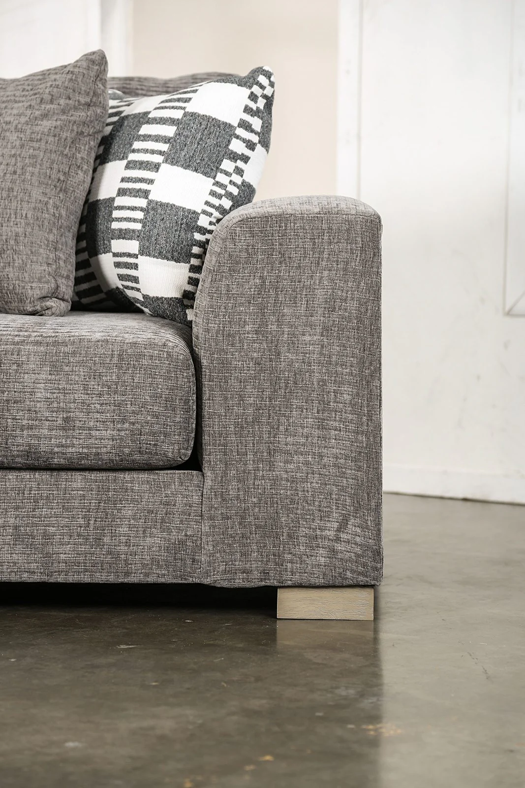 Artesia Sectional - Image 6