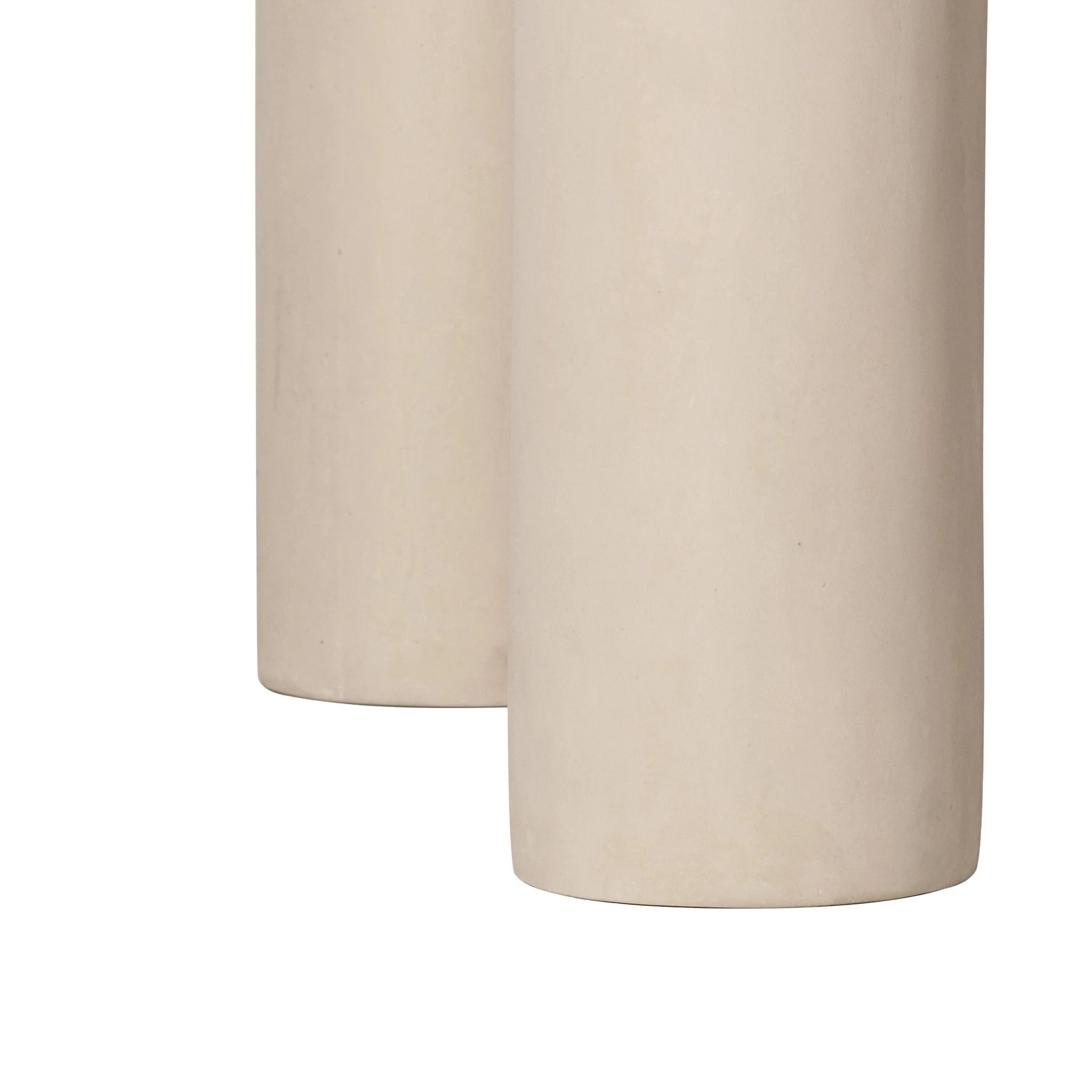 Barbara Cream Textured Indoor / Outdoor 47 inch Round Dining Table - Image 5