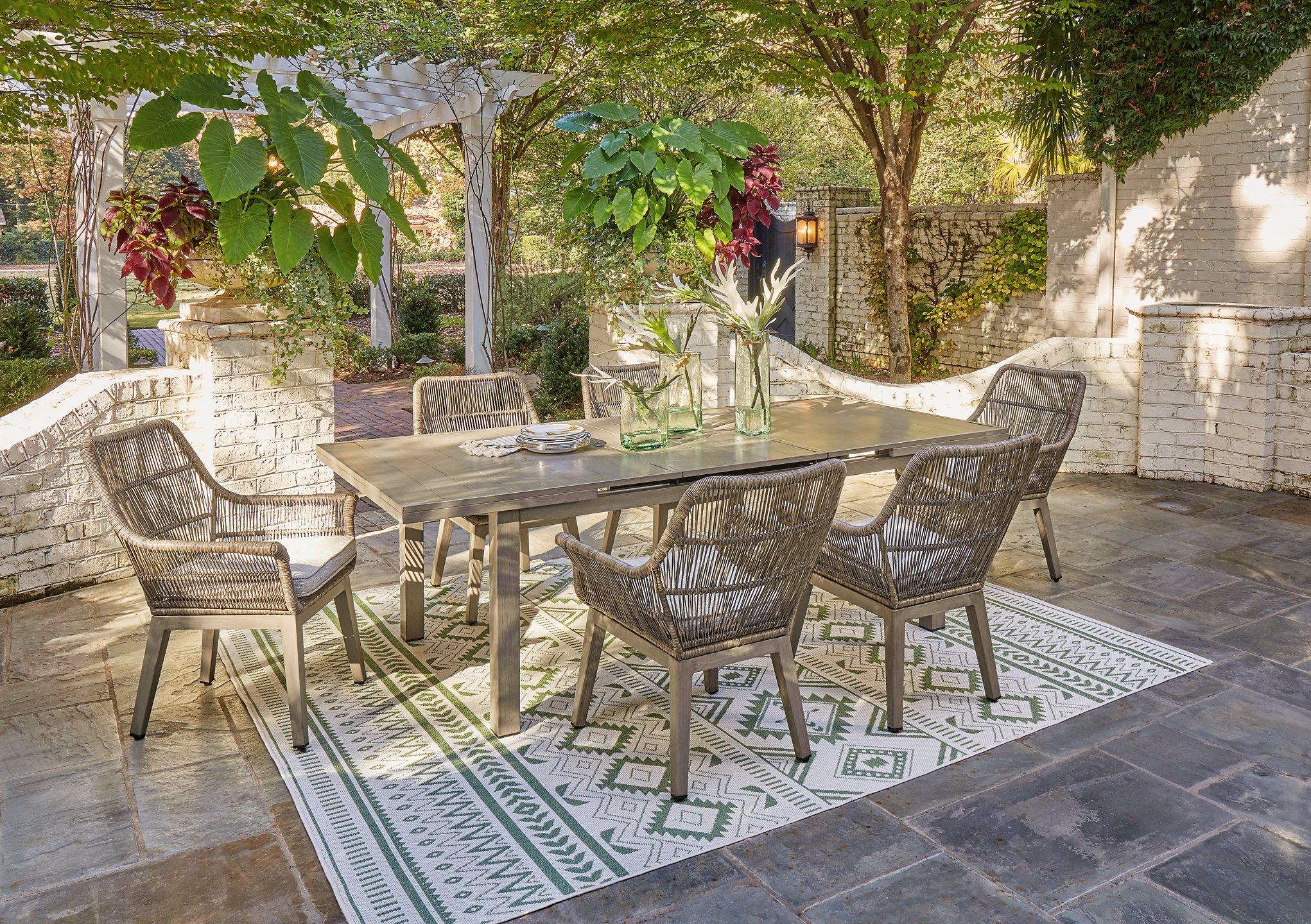 Beach Front Outdoor Set - Image 10