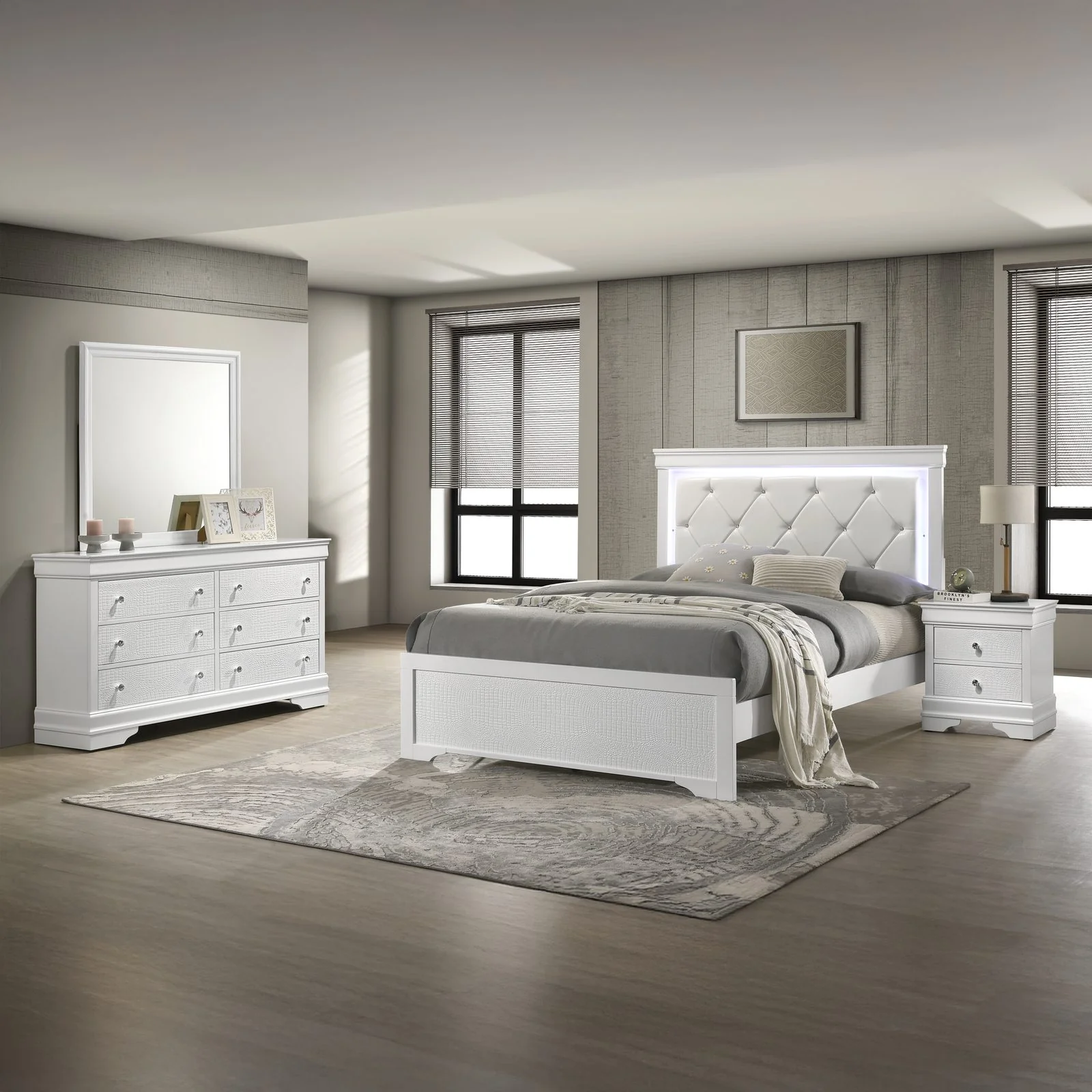 Blaze Queen 4PC White - Image 20