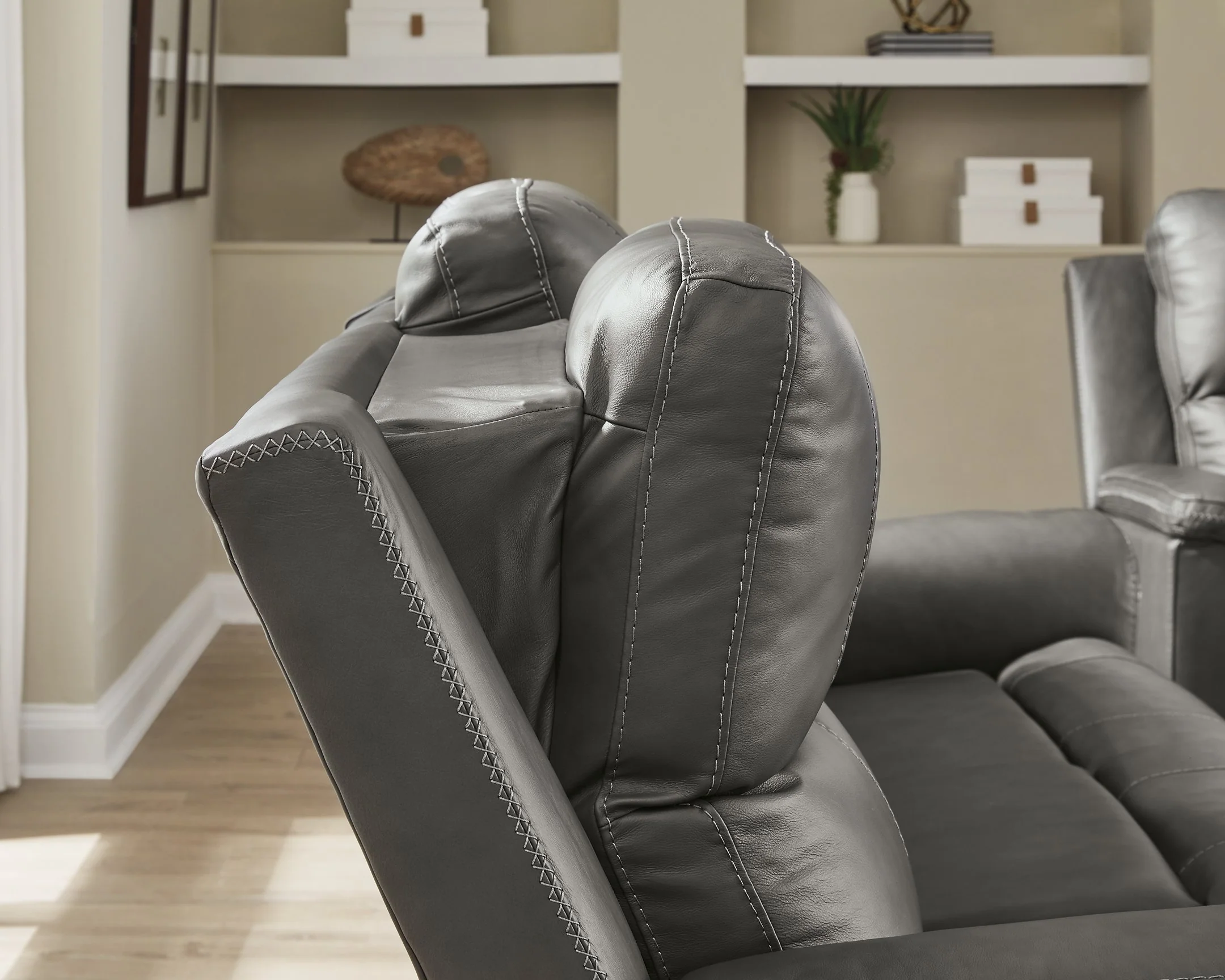 Bleckley Power Reclining Sofa - Image 8