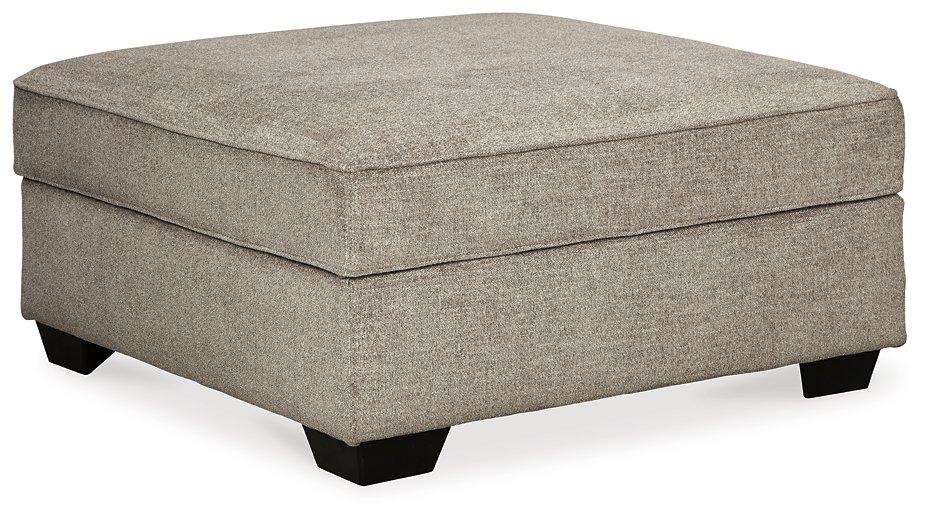 Bovarian Living Room Set - Image 4