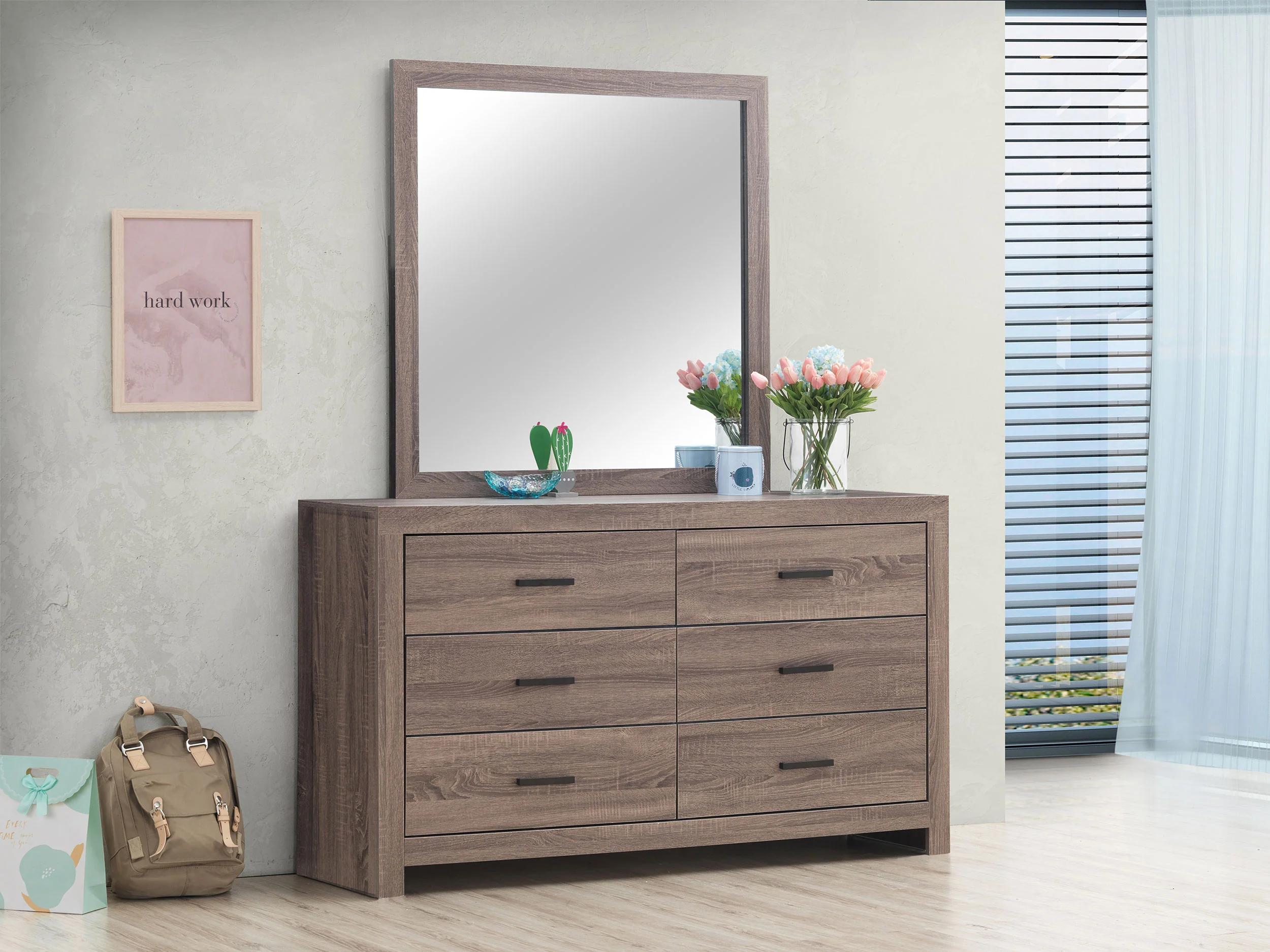 Brantford Dresser with Mirror - Image 2