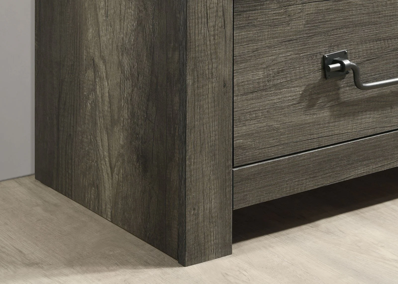 Britonale 6-Drawer Dresser, Rustic Gray - Image 3
