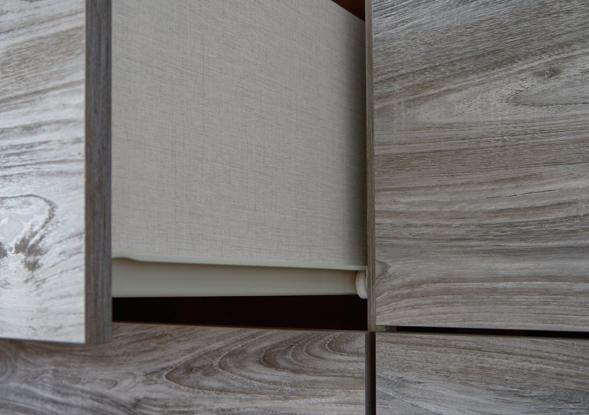 Bronyan Bedroom Set - Image 21