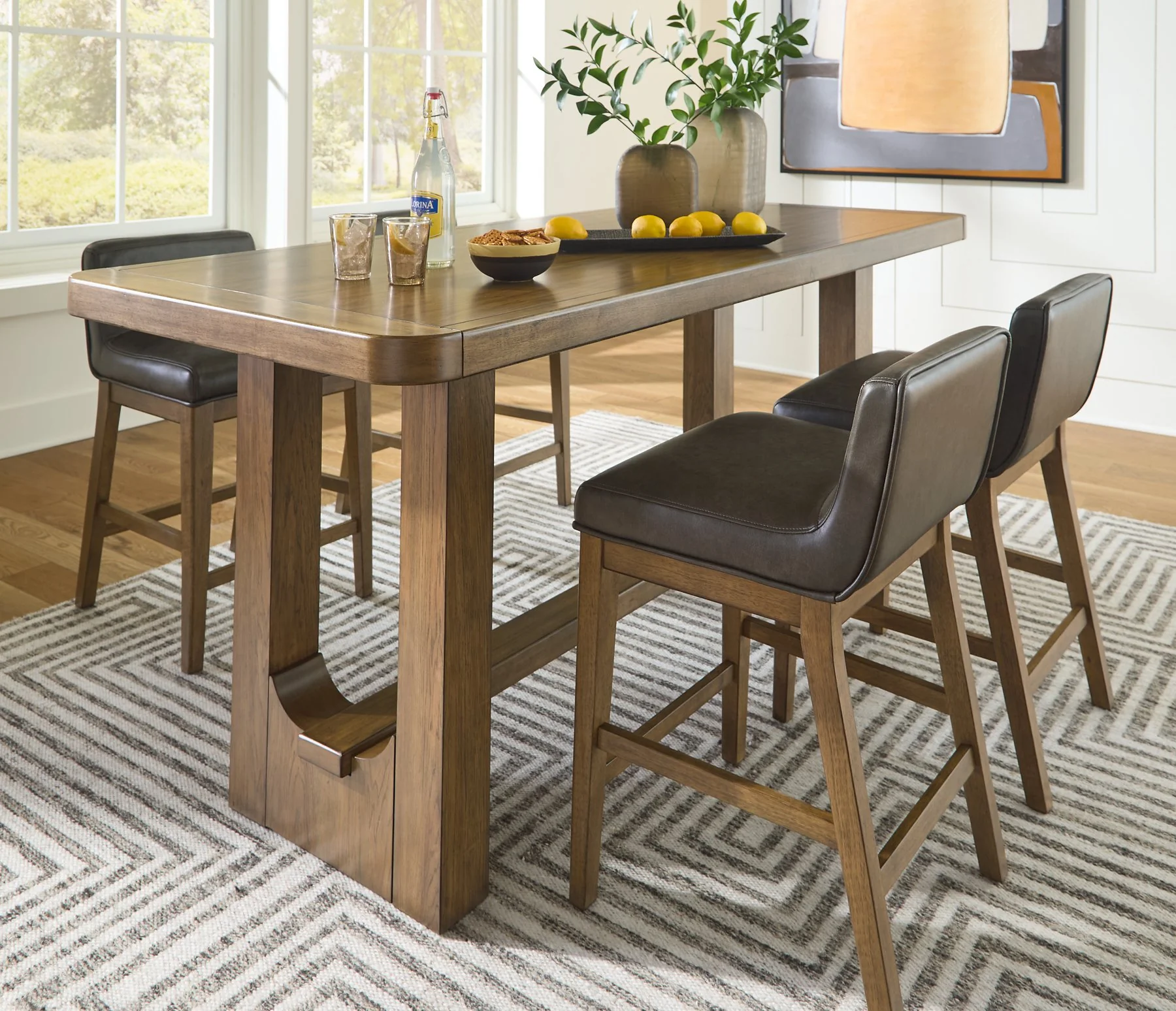 Cabalynn Dining Room Set - Image 22