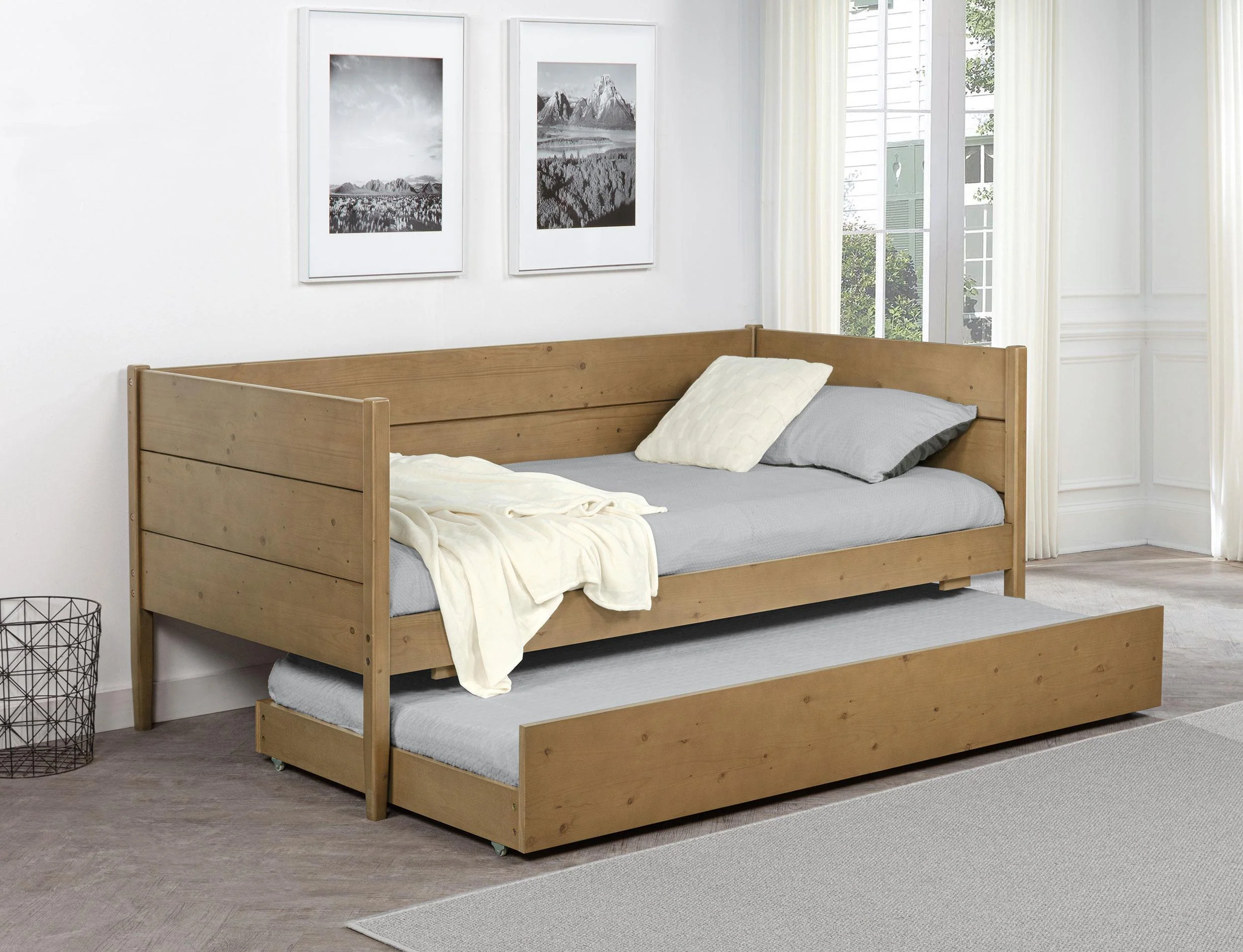Calinda Daybed with Trundle - Image 2