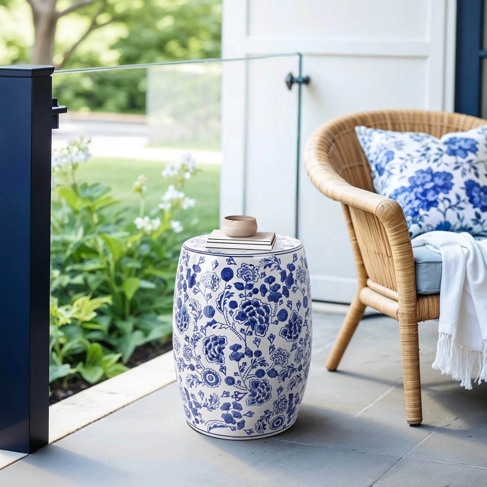 Cer, 18" Hydrangea Chinoiserie Stool, Blue/white - Image 11