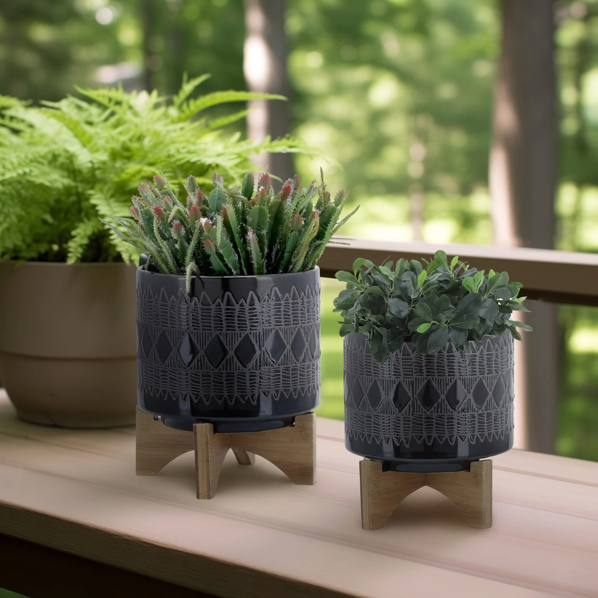 Cer, S/2 8/10" Aztec Planter On Wooden Stand,black - Image 10
