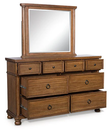Chadworth Dresser and Mirror - Image 2