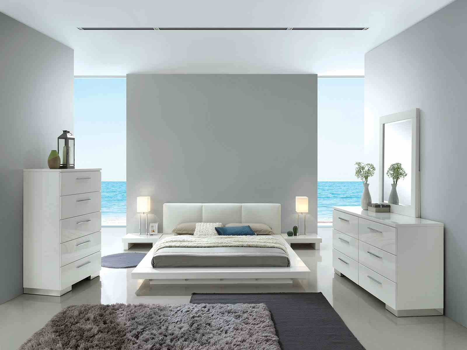 Christie Cal.King Bed - Image 2