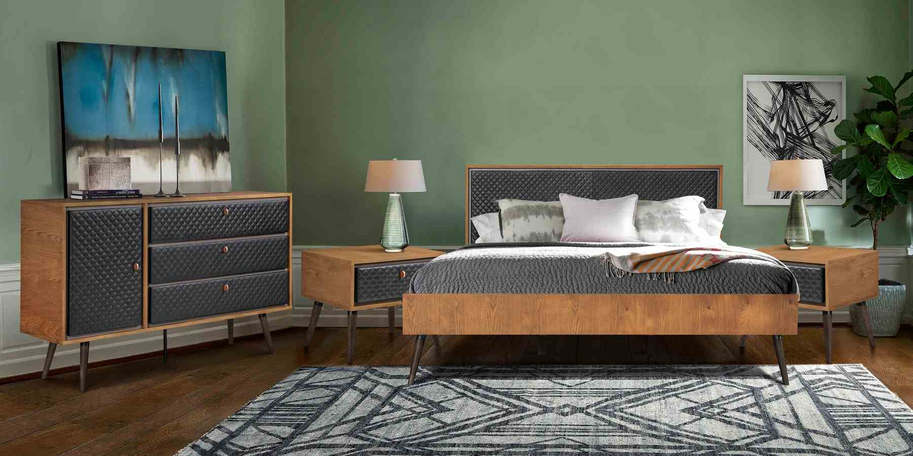 Coco Rustic 4 piece Upholstered Platform Bedroom Set in King with Dresser and 2 Nightstands - Image 7