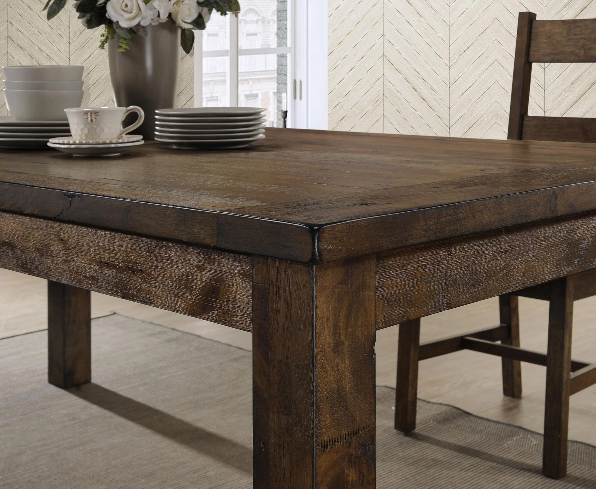 Coleman Dining Set - Image 5
