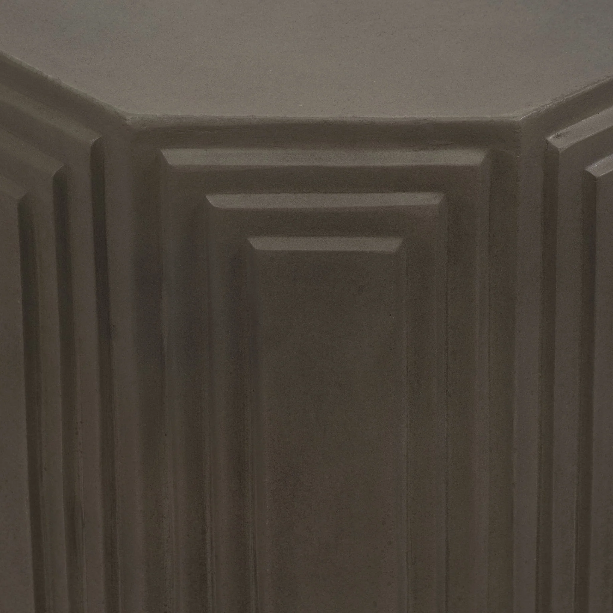 Concrete, 18" Geometric Accent Table, Dark Grey - Image 4