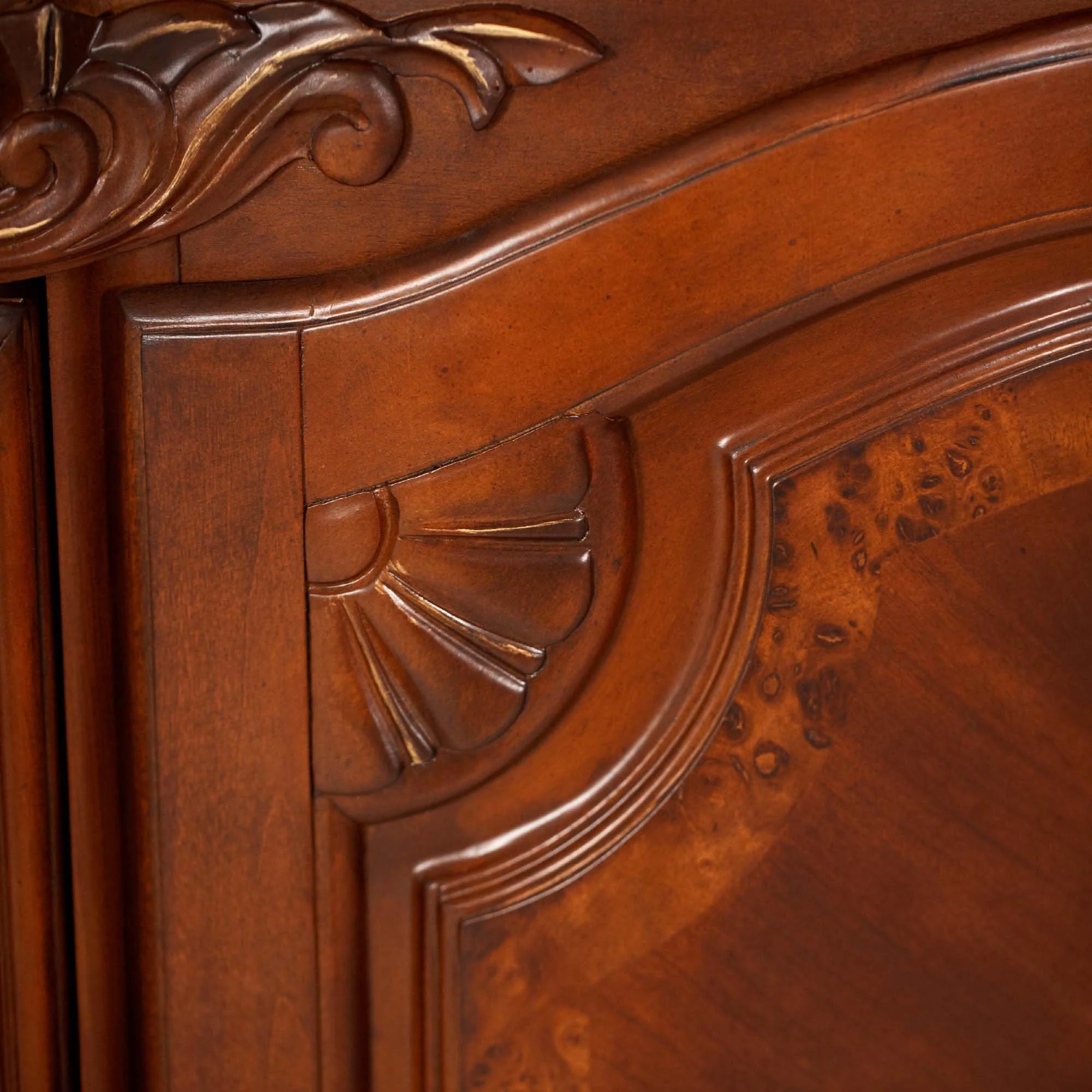 Cortina Dresser - Honey Walnut - Image 10