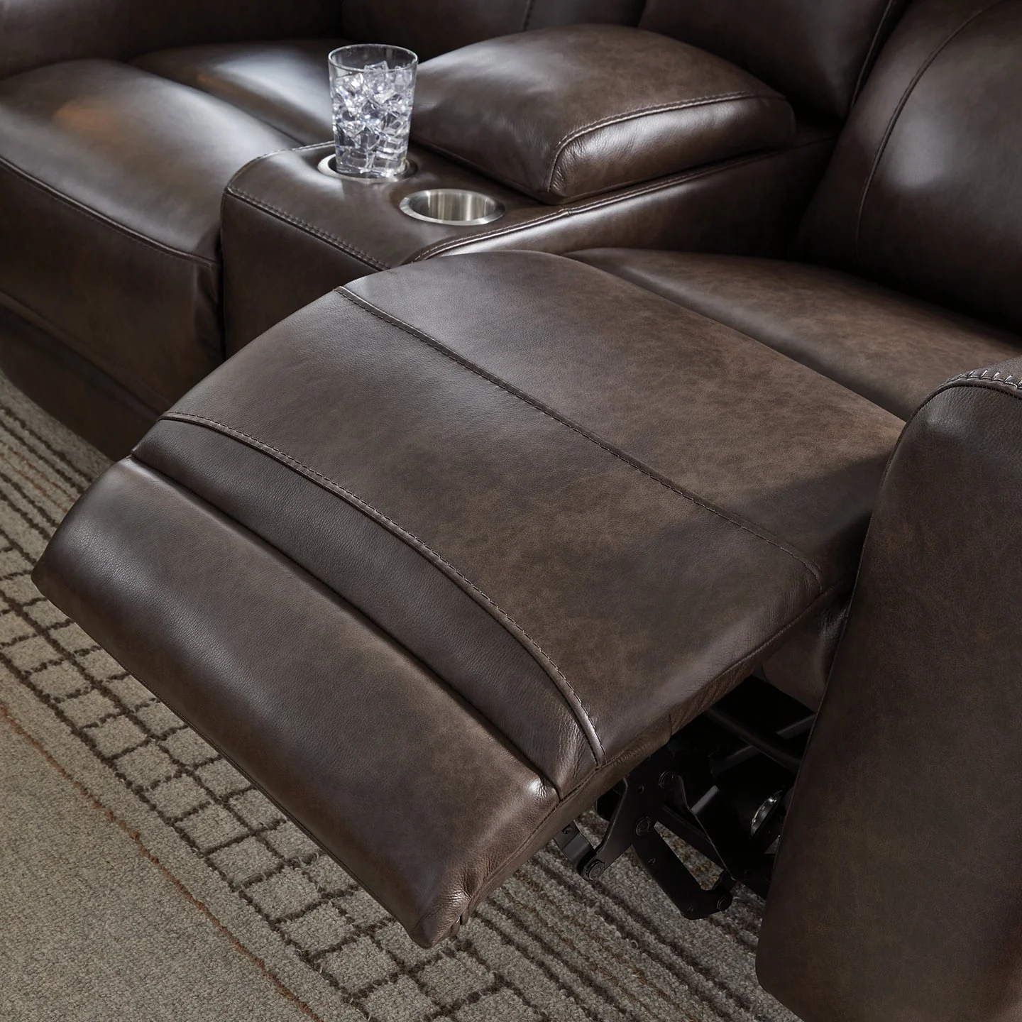 Crossplex Living Room Set - Image 8