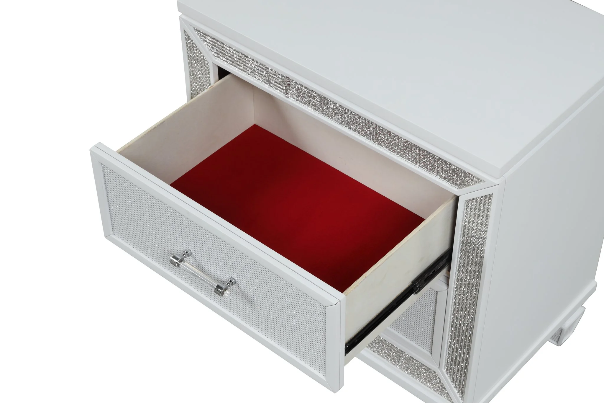 Crystal Queen 5 Pc Bedroom Set White - Image 16