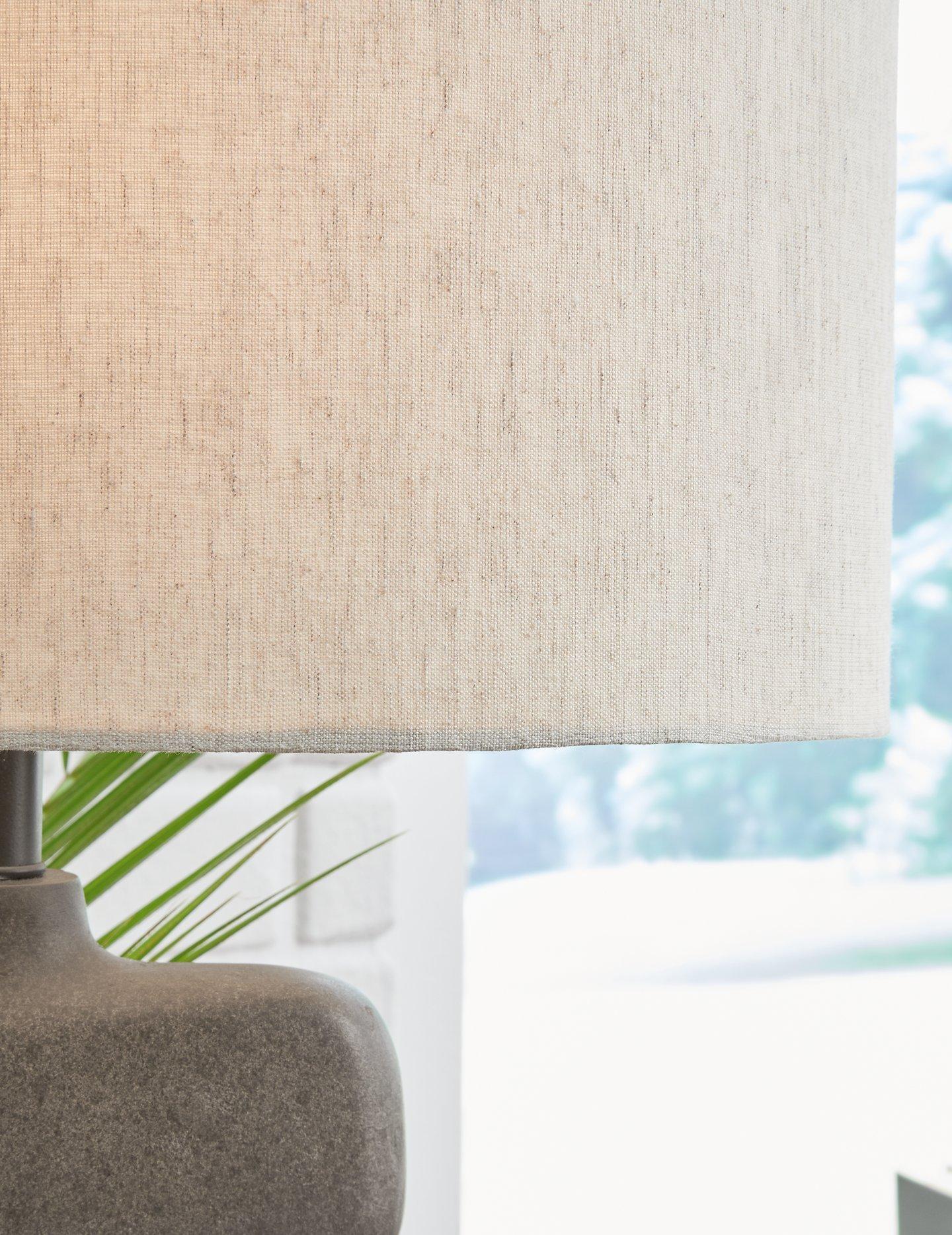 Danacy Lamp Set - Image 4