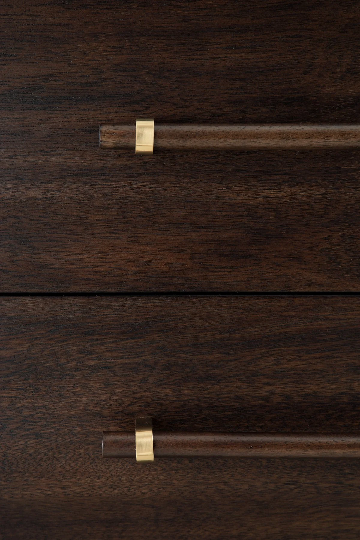 Dantenton Dresser - Image 8