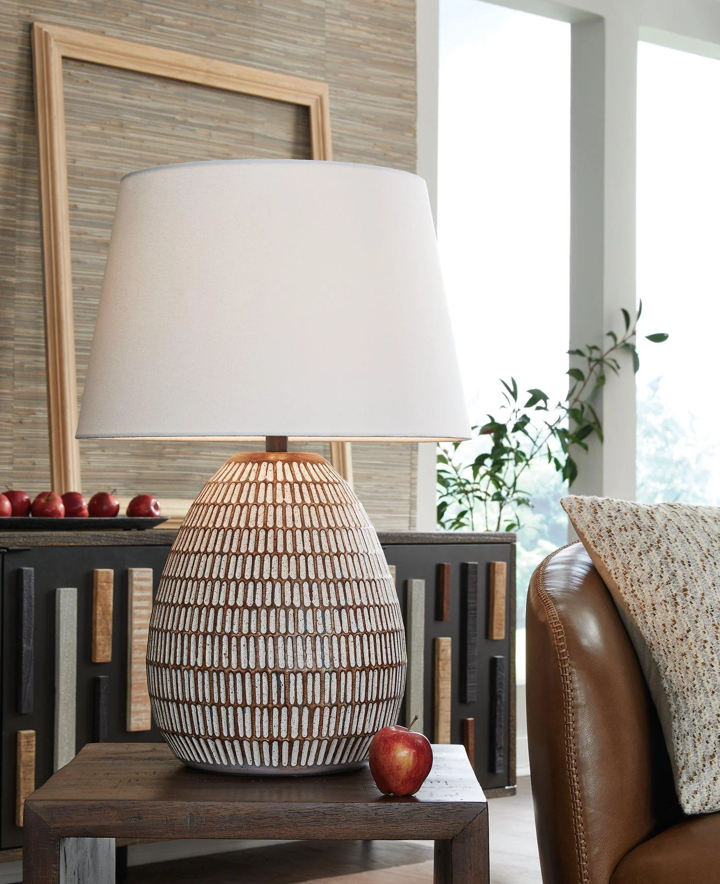 Darrich Lamp Set - Image 2