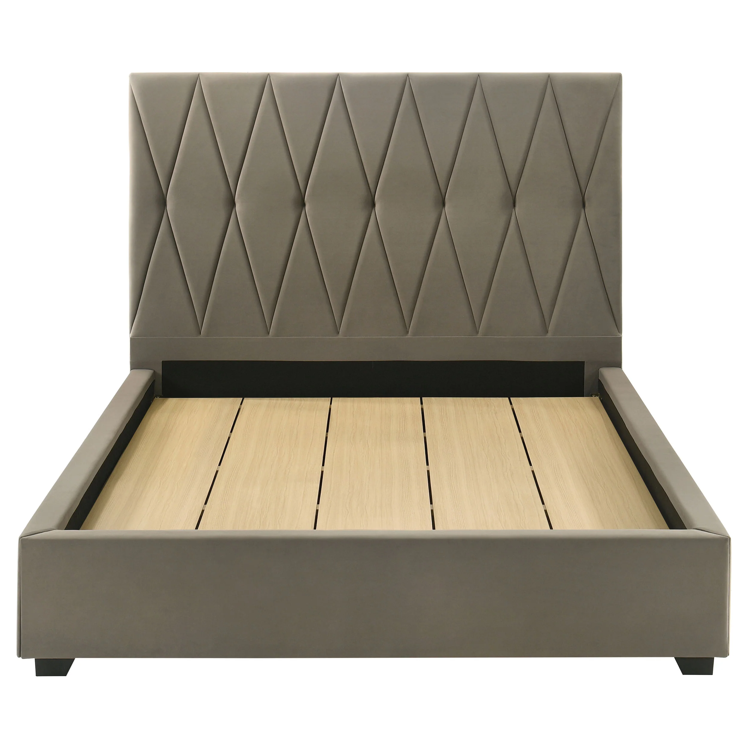 Delsea Panel Platform Bed - Image 4