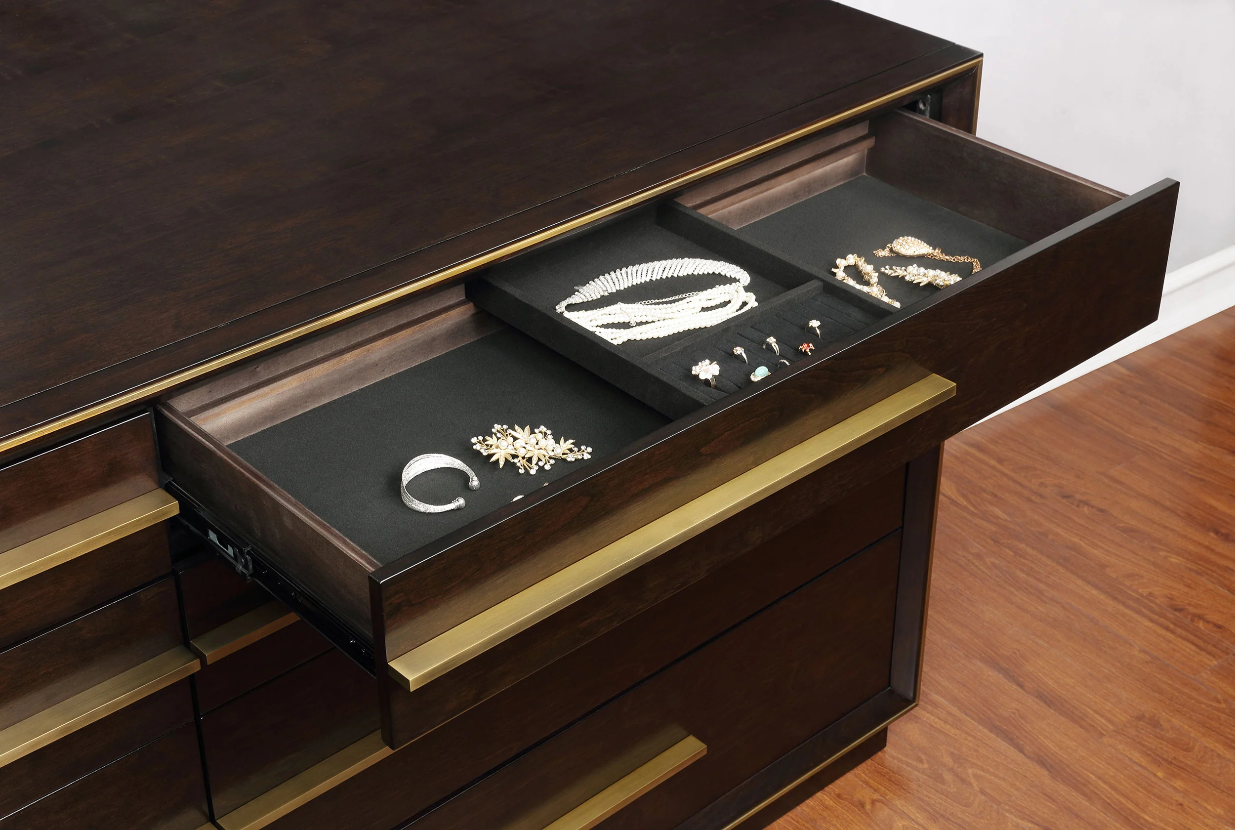 Durango Bedroom Set - Image 33