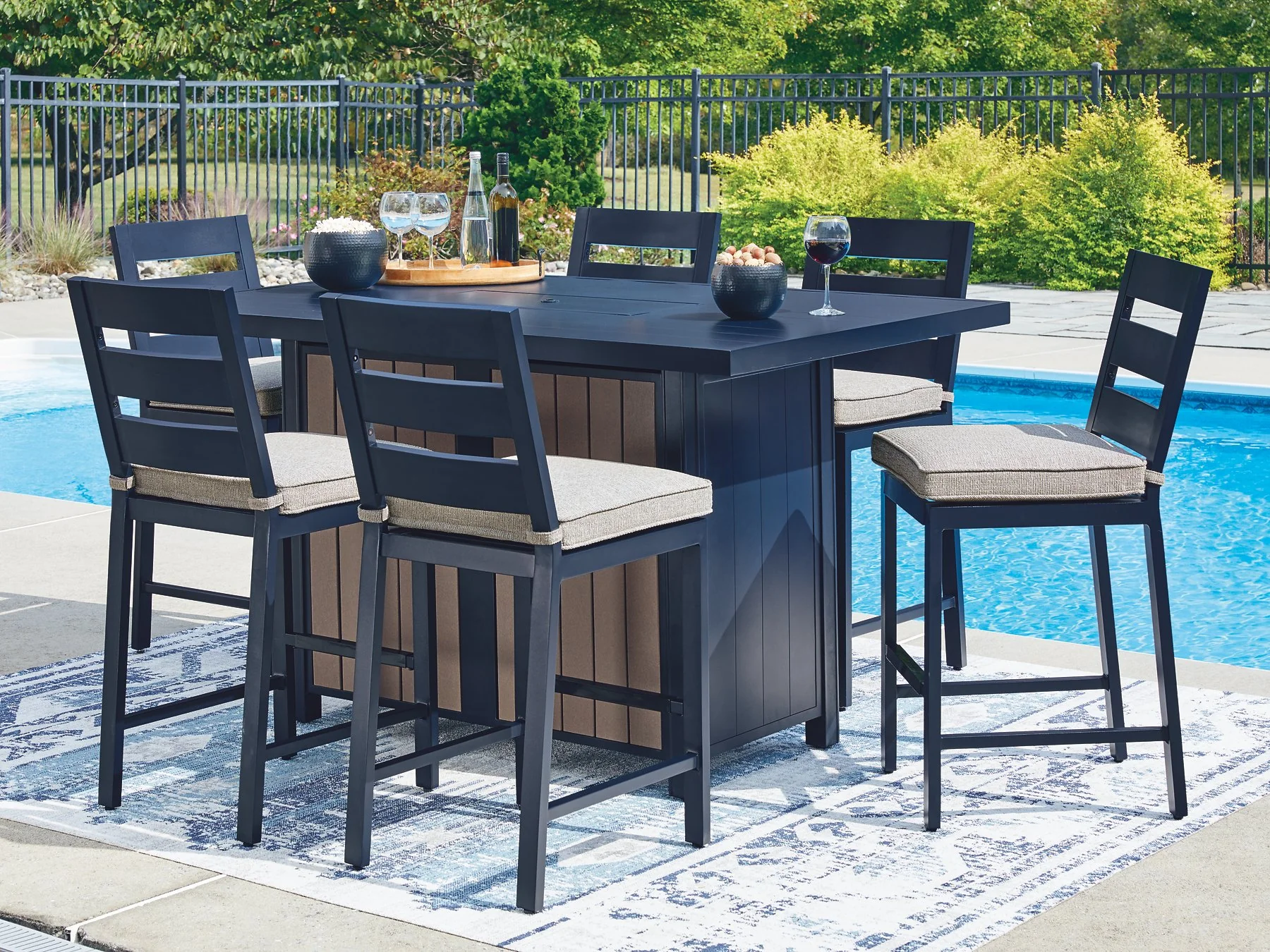 East Beach Outdoor Dining Set - Image 18
