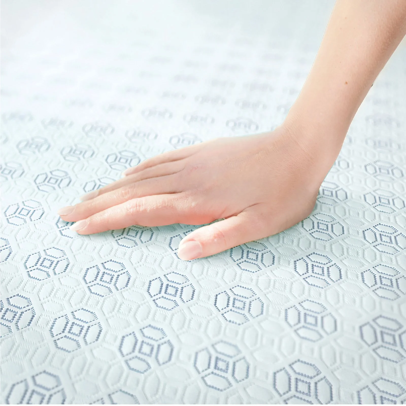 Edelweiss 8" Full Memory Foam Mattress - Image 3