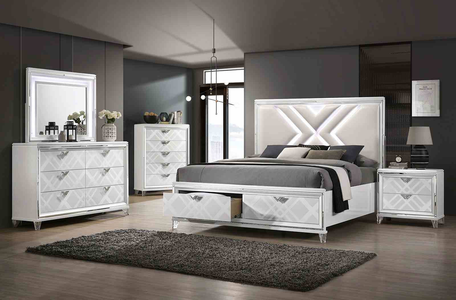 Emmeline Dresser, White - Image 2