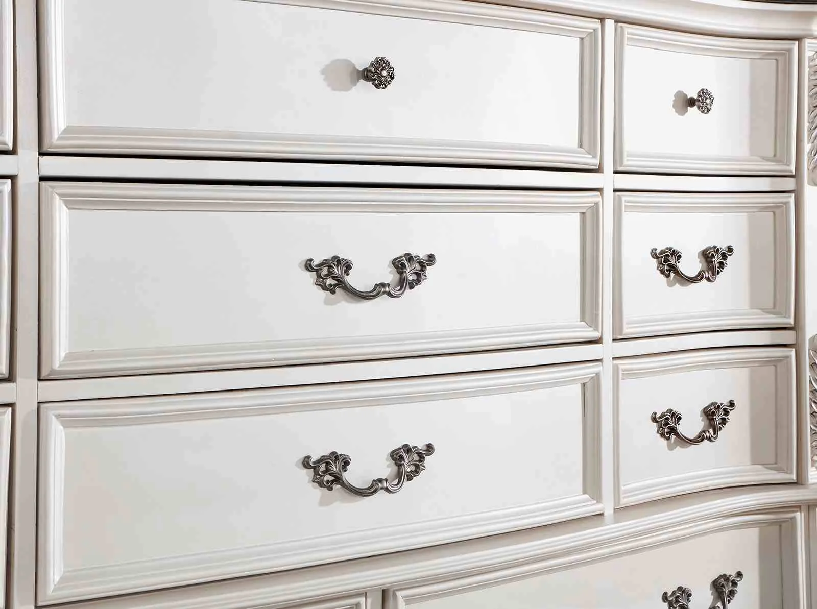 Esparanza Dresser, Pearl White - Image 4