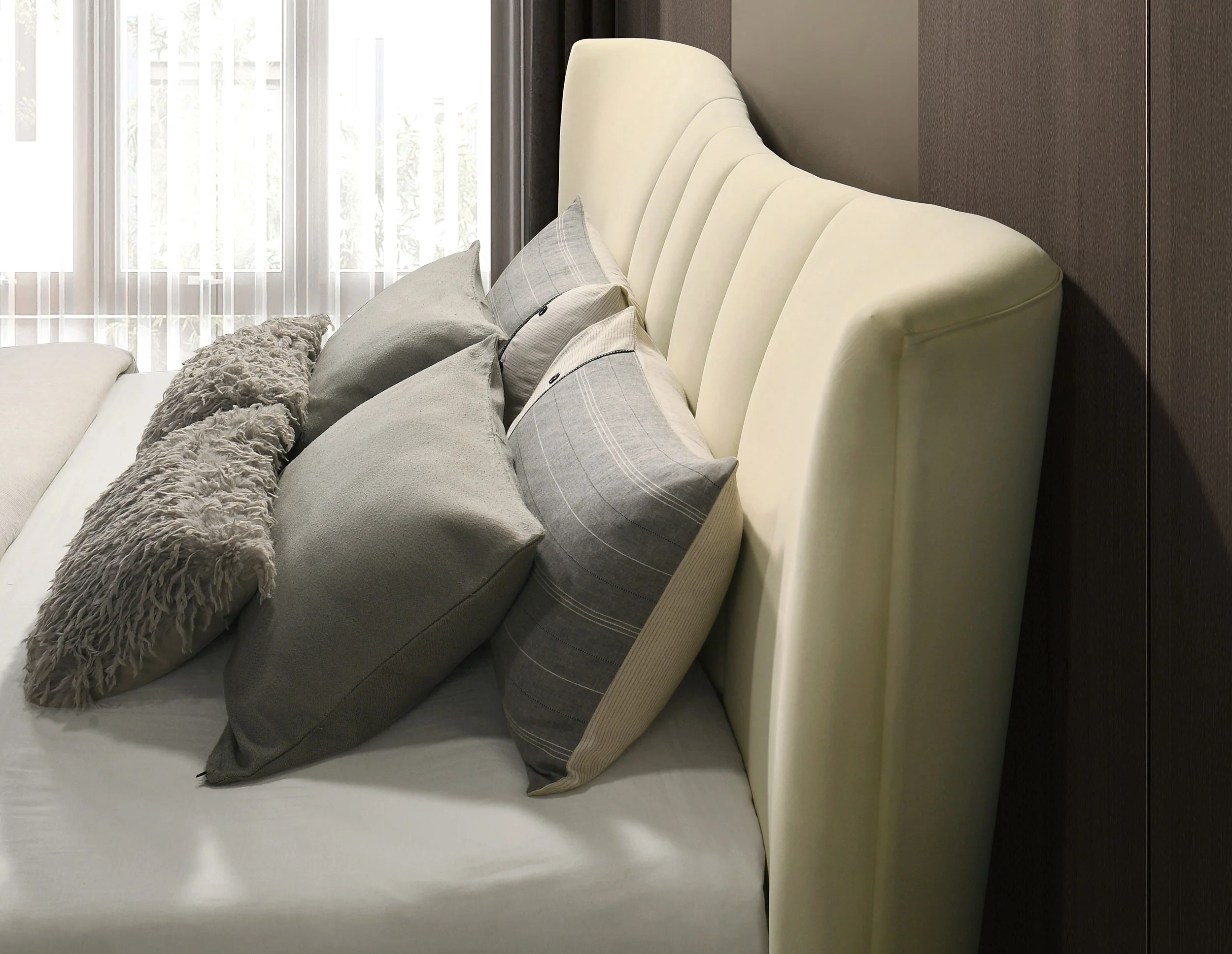 Evelyn Panel Platform Bed - Image 19