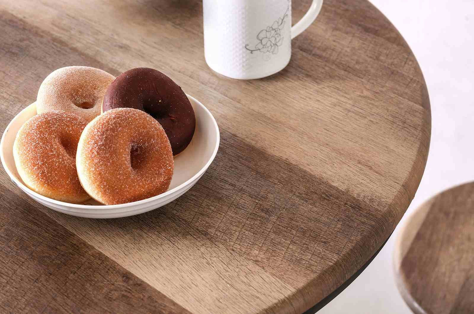 Foskey 3 Pc. Bar Table Set - Image 3