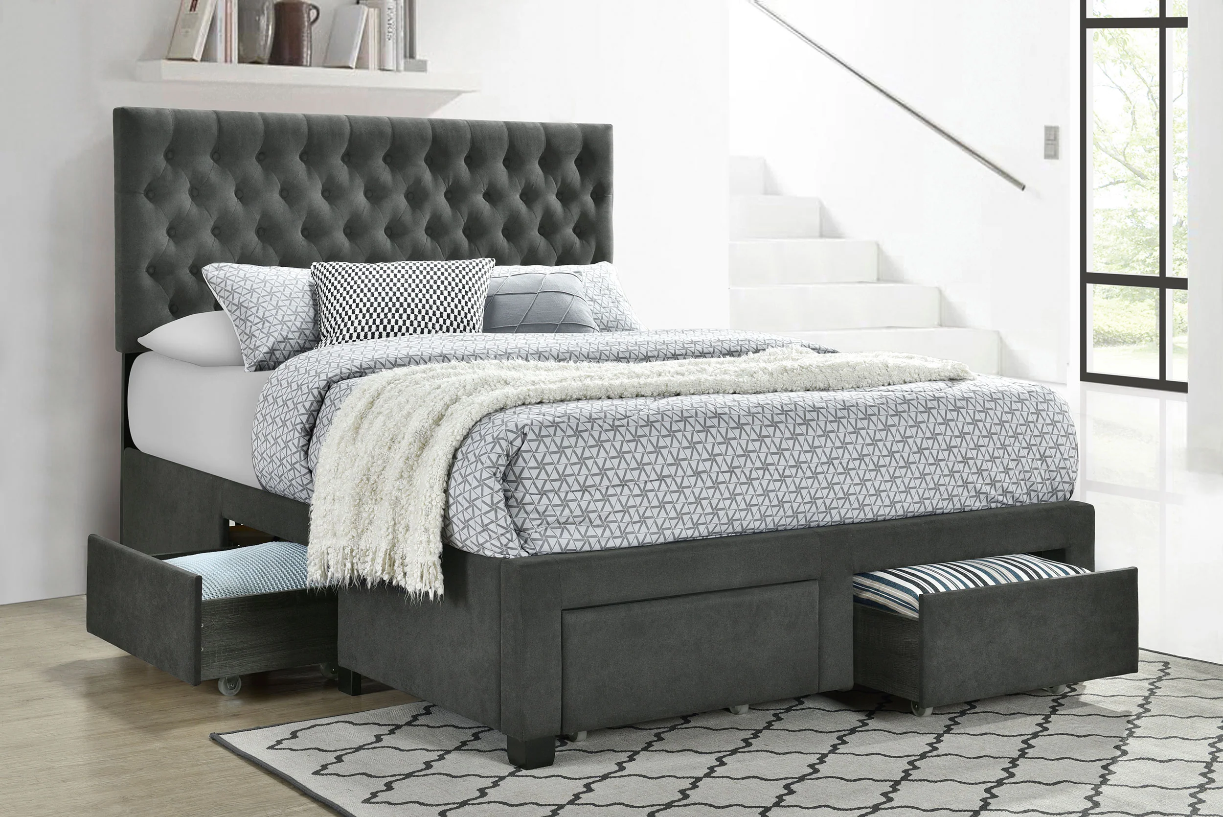 Soledad Panel Platform Storage Bed - Image 8