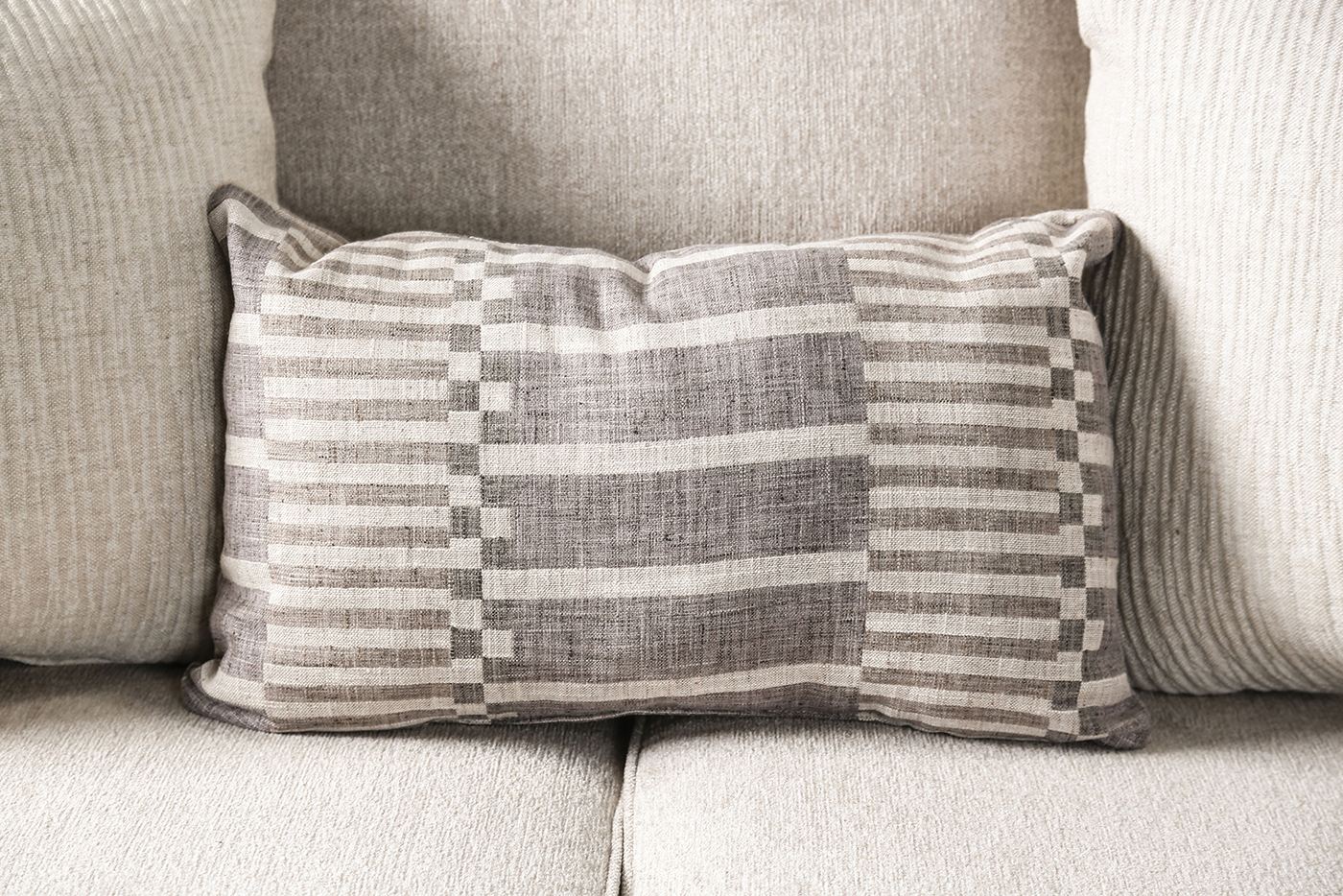 Gervais Sofa+Loveseat - Image 6