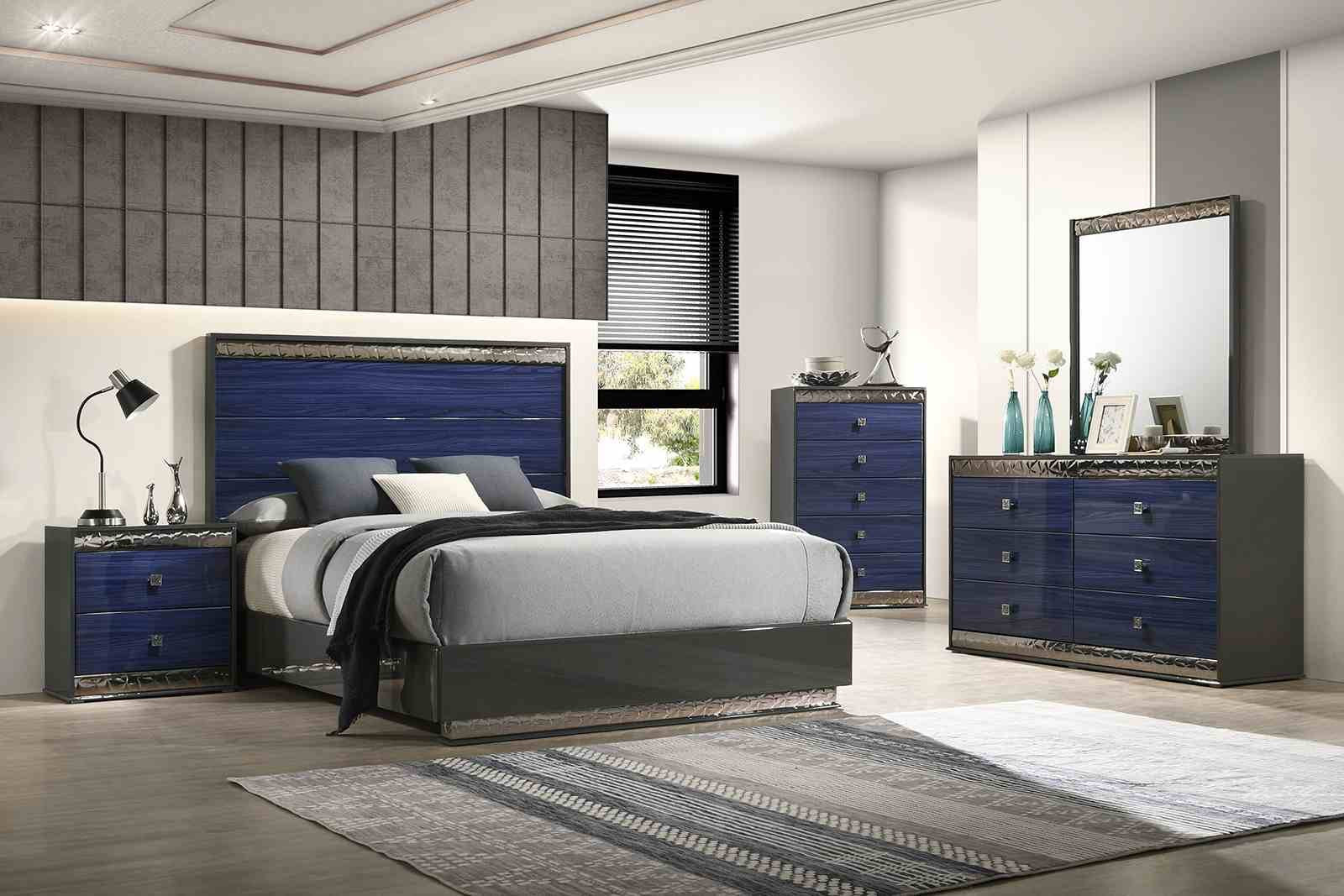 Hartlepool Mirror, Ash Gray/Indigo Blue - Image 2